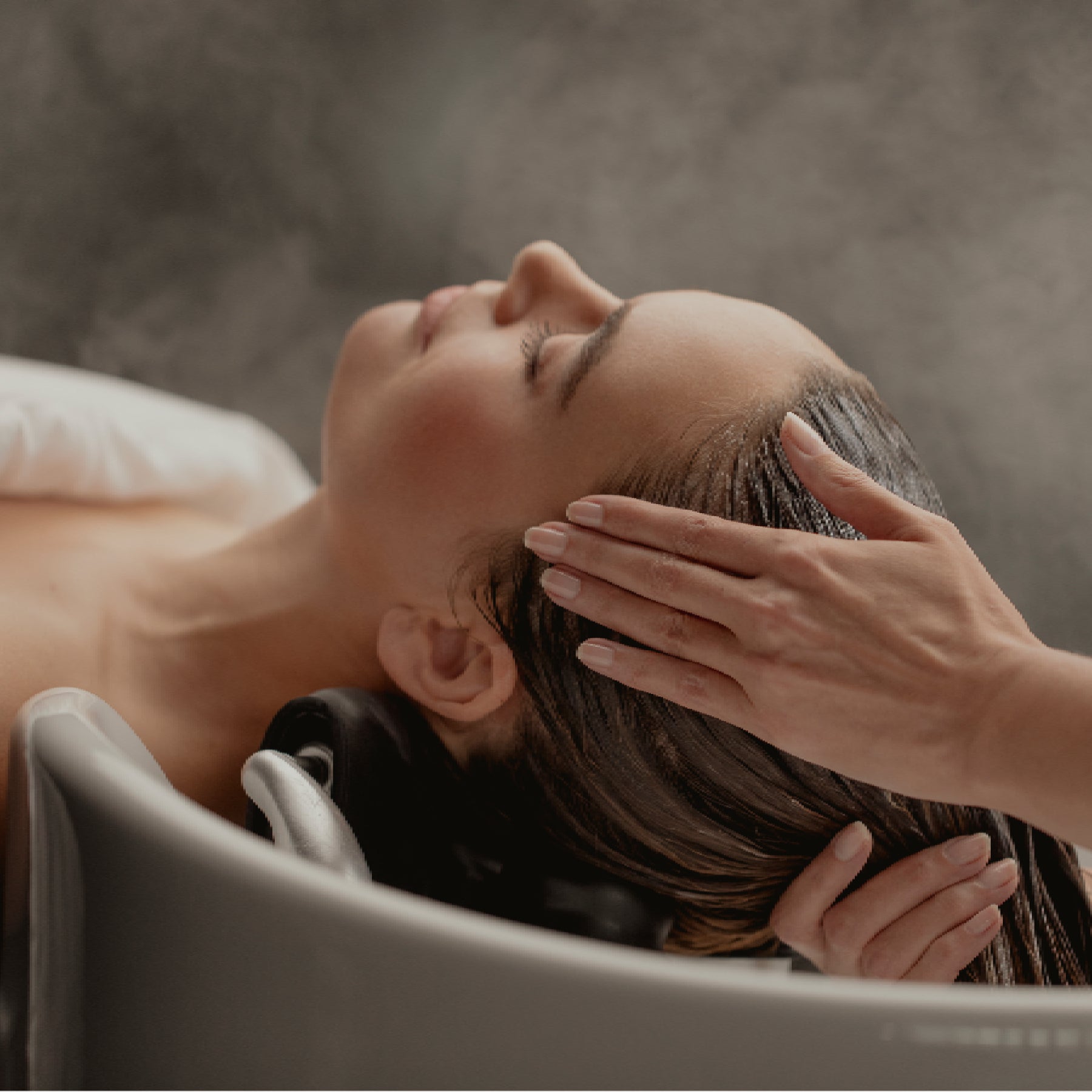 Le Grand Soin Cheveux Régénérant, Restructurant 1H30