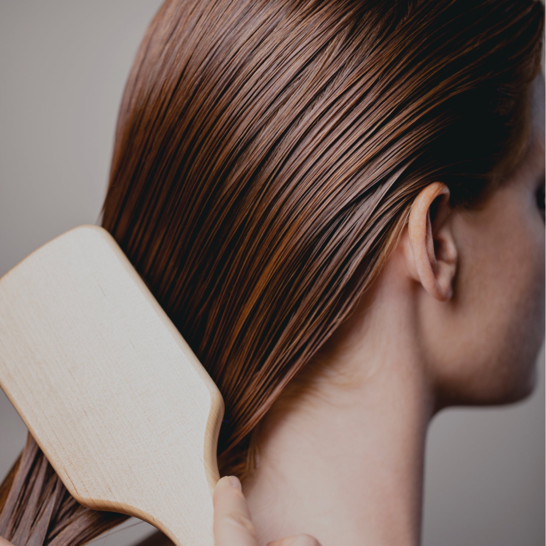 NOT IN THE OFFER / Le Soin Essentiel Cheveux 1H