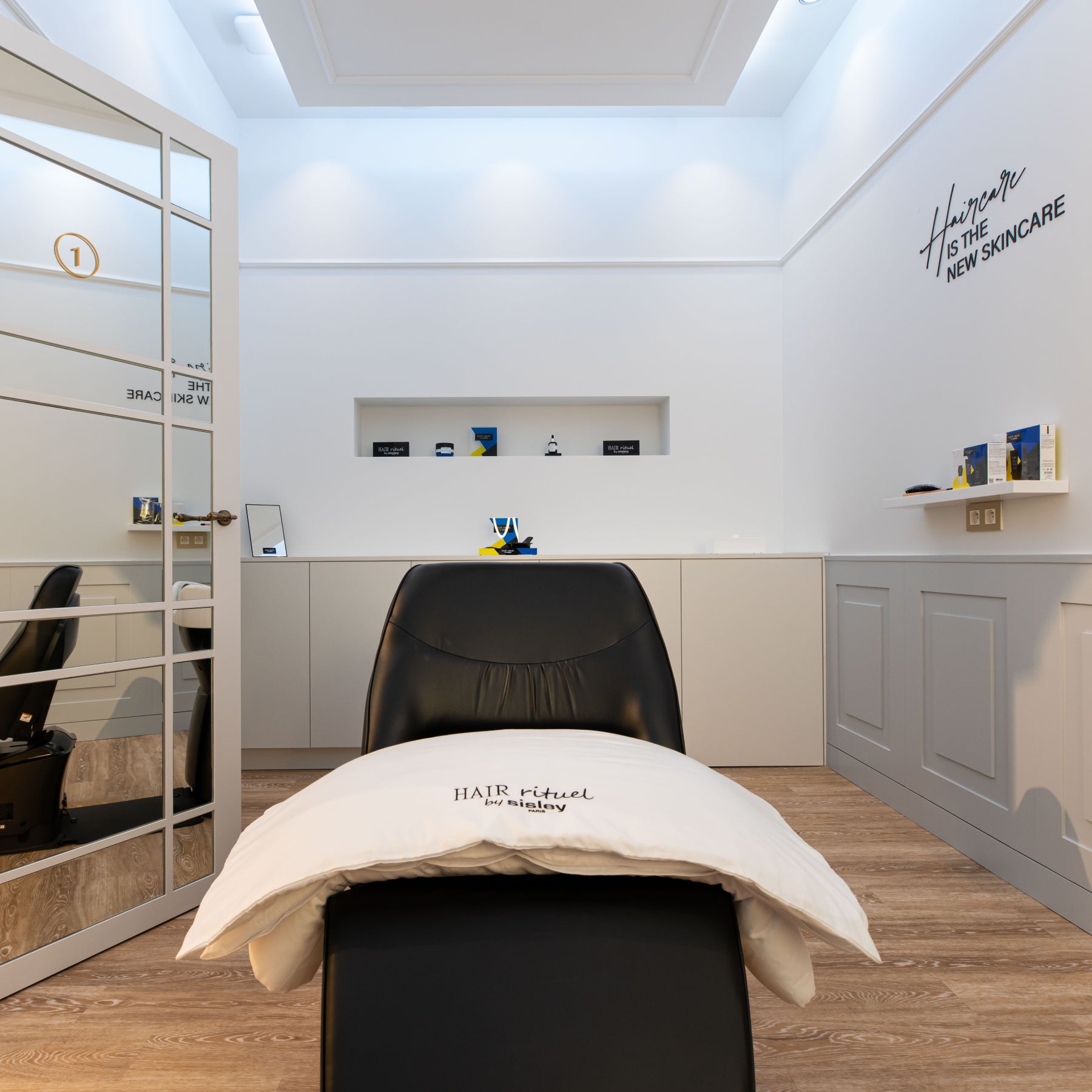 NOT IN THE OFFER / Le Grand Soin for Hair Regenerating & Restructuring 1H30