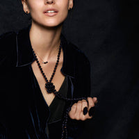 Collier Cocktail en or rose 18 carats et multipierres - Bleu & Blanc & Noir