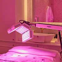 NOT IN THE OFFER / Deep Cleansing Facial with Jet Peel™ & LED 1H30