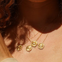 Celeste Aries Medallion necklace set with diamonds - Yellow Gold