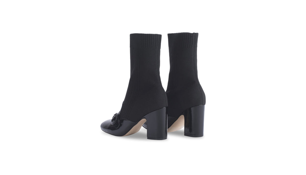 Black / Boots Olander