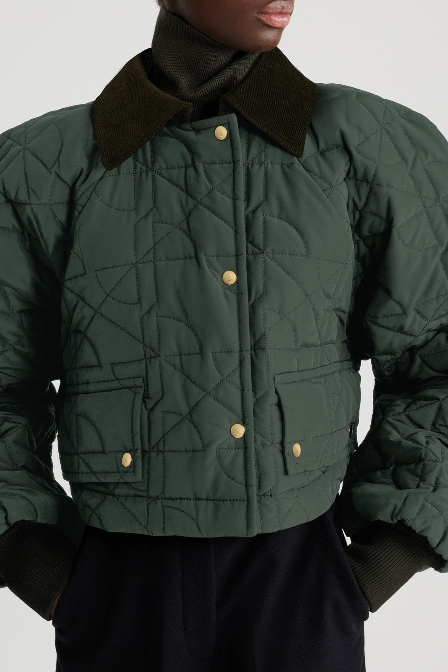 Bomber matelassé court en nylon recyclé