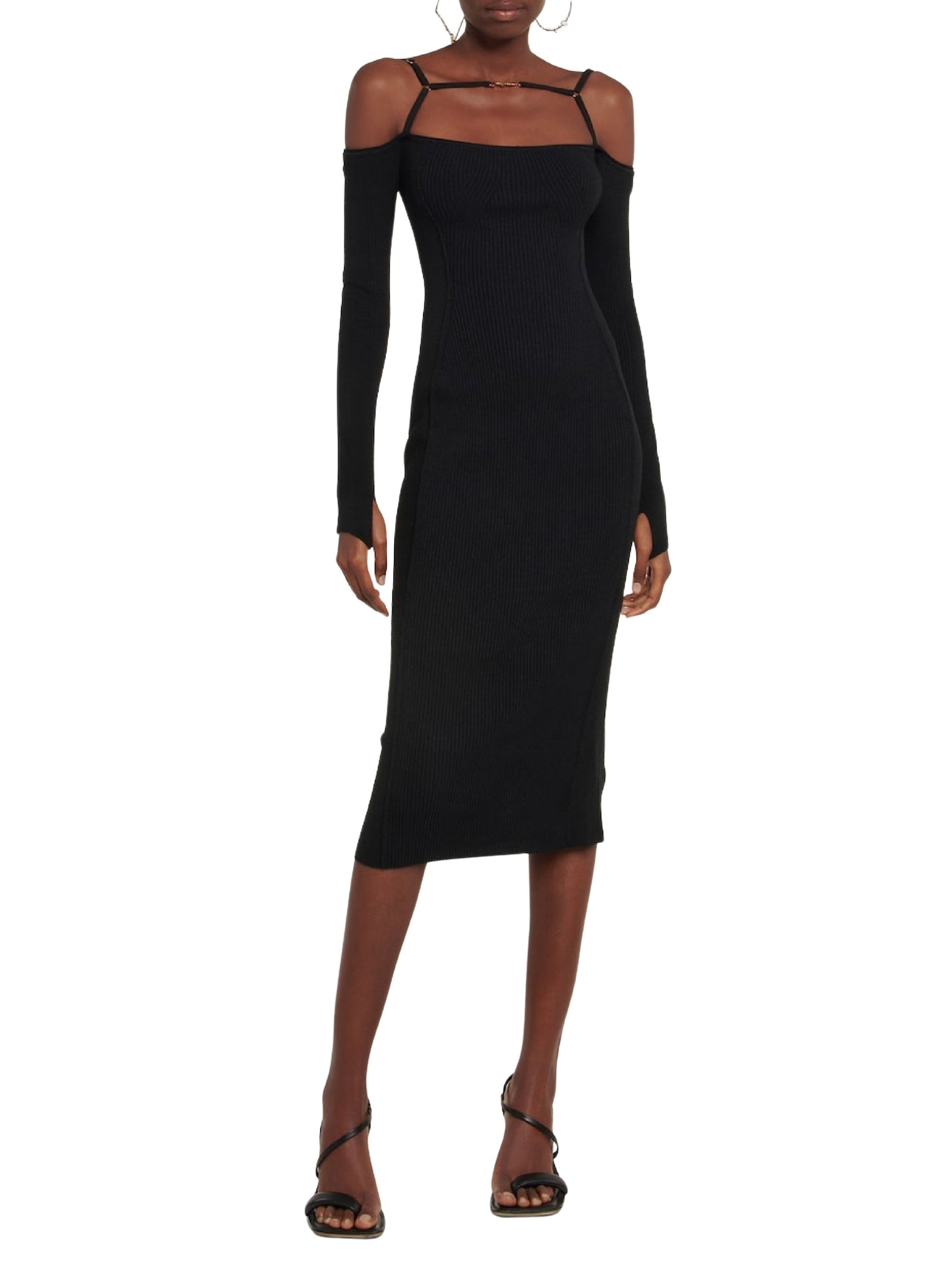BLACK LA ROBE SIERRA