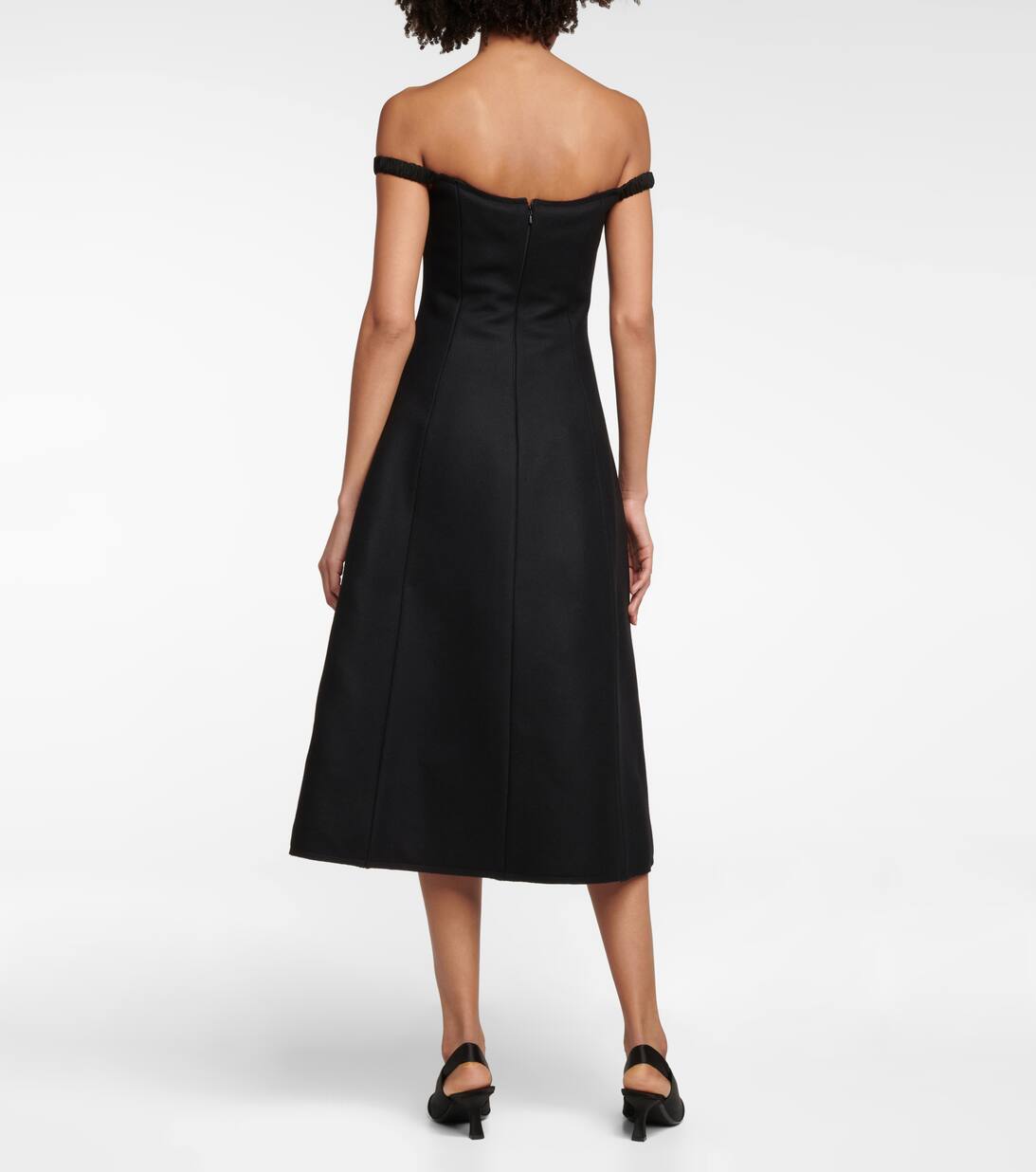 Uma dress in wool - Black