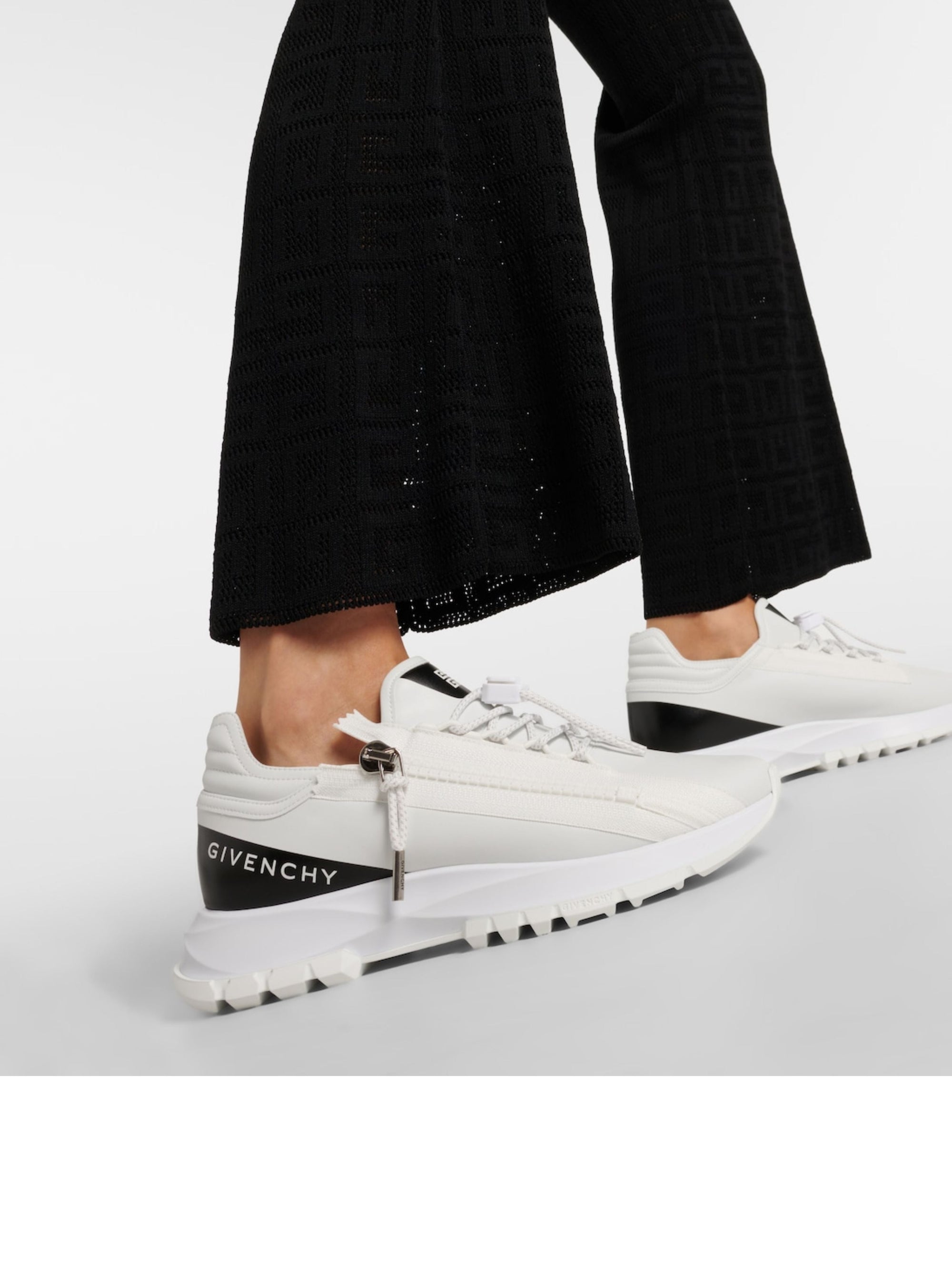 SPECTRE ZIP RUNNERS