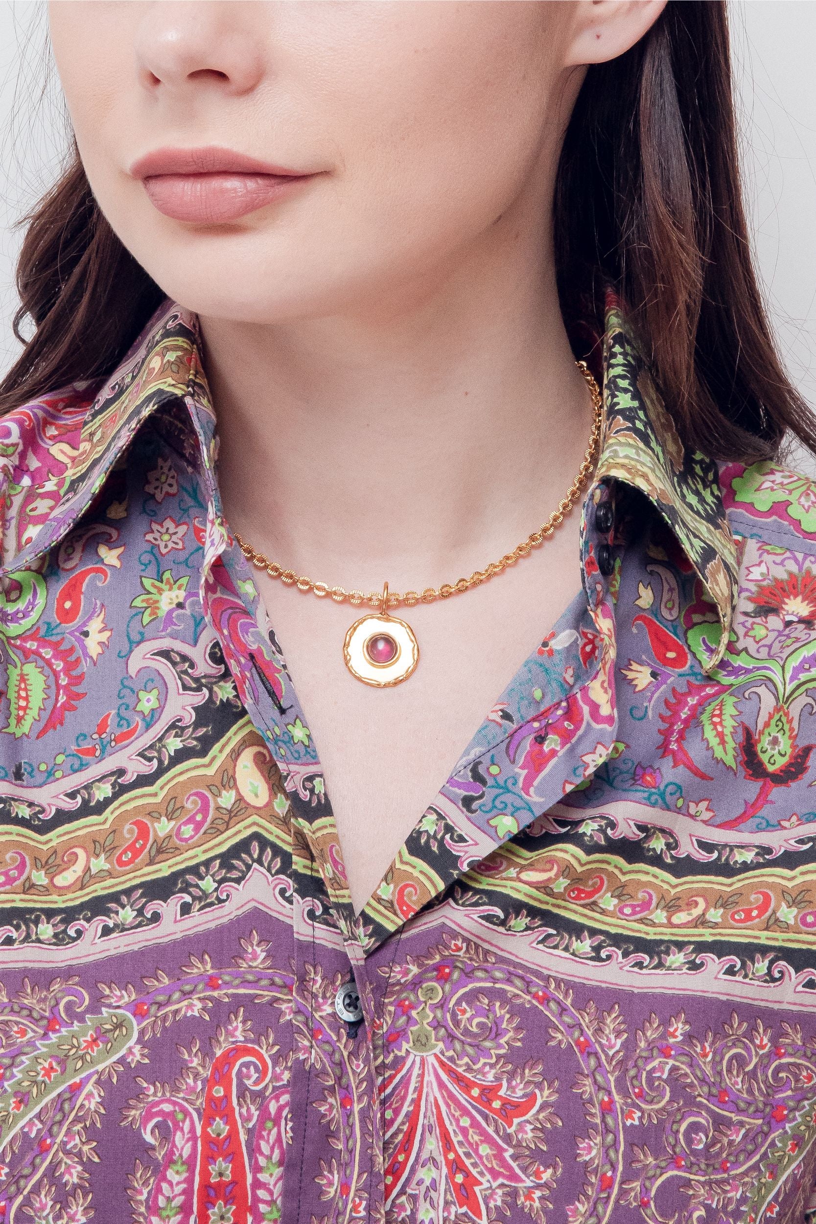 Collier Medaille doré à l'or fin et Améthyste - Violet