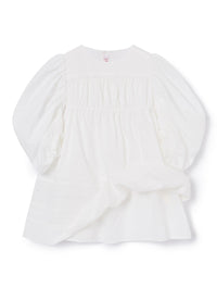 vestito bianco con maniche lunghe