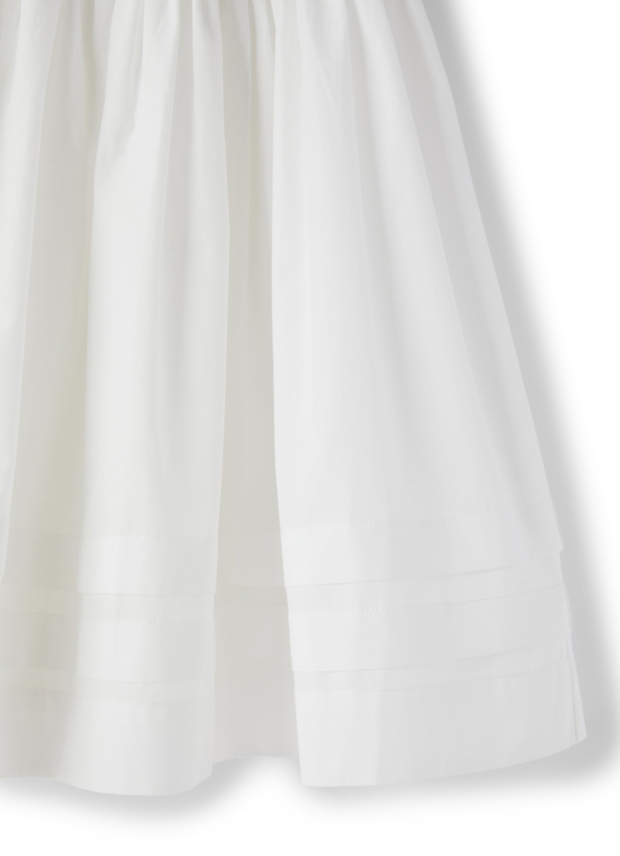 vestito smanicato con ricamo fatto a mano