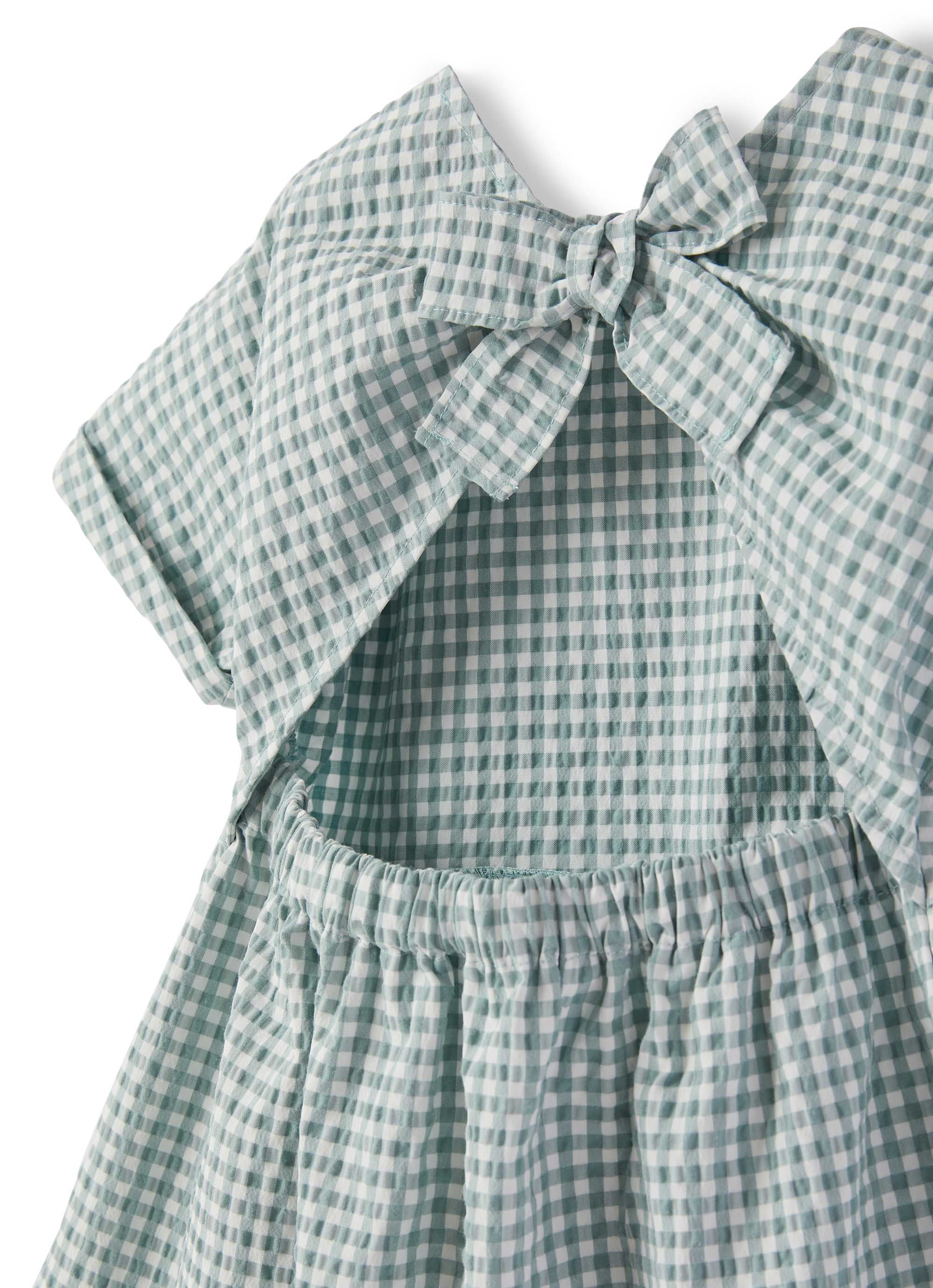 vestito manica corta con schiena aperta