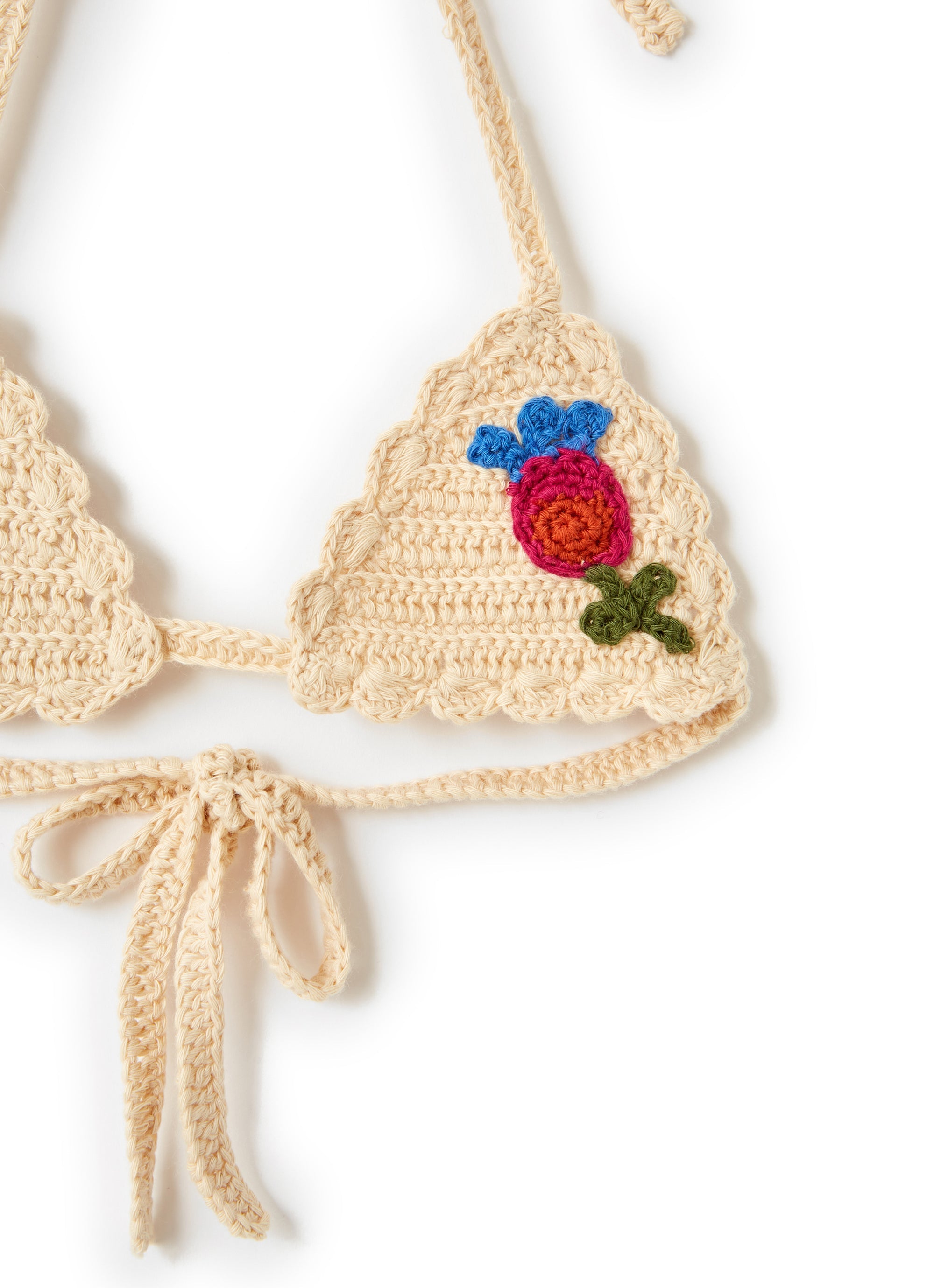 Costume crochet con fiori