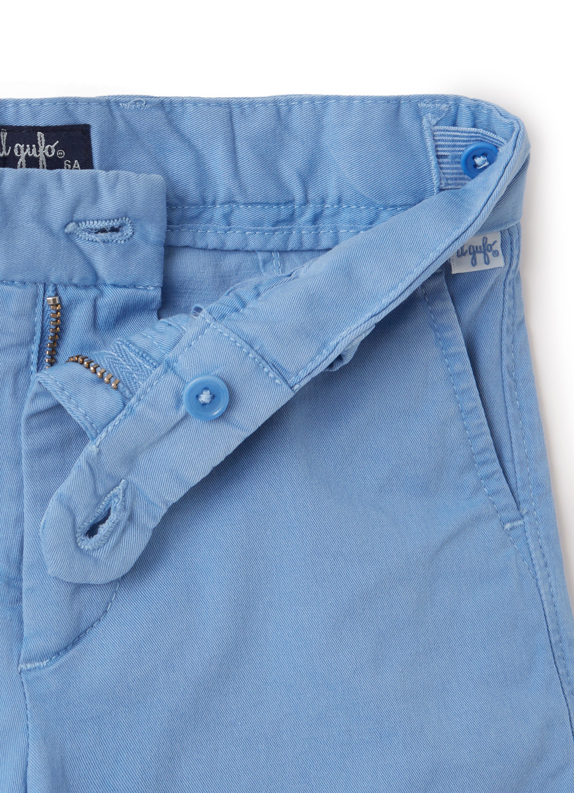 Bermuda in gabardine azzurro