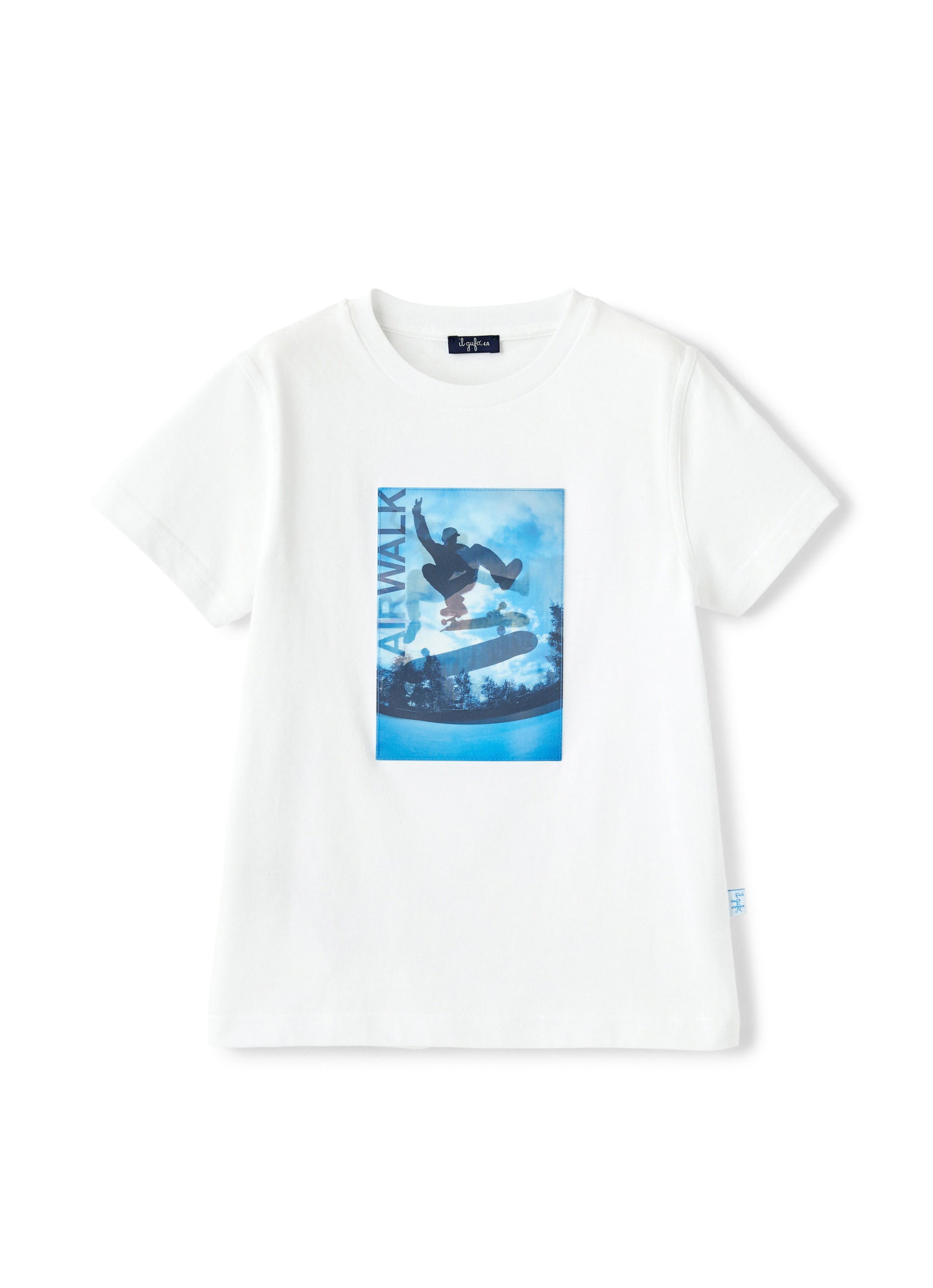 T-shirt with lenticular print