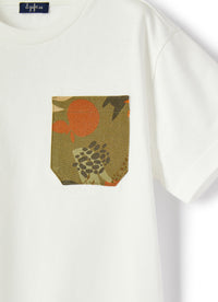T-shirt con taschino fantasia