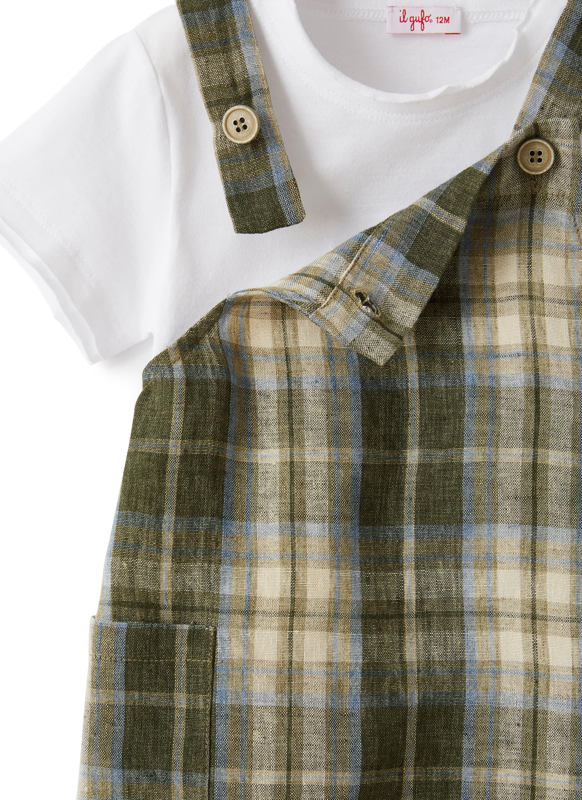 Completo con salopette in lino madras