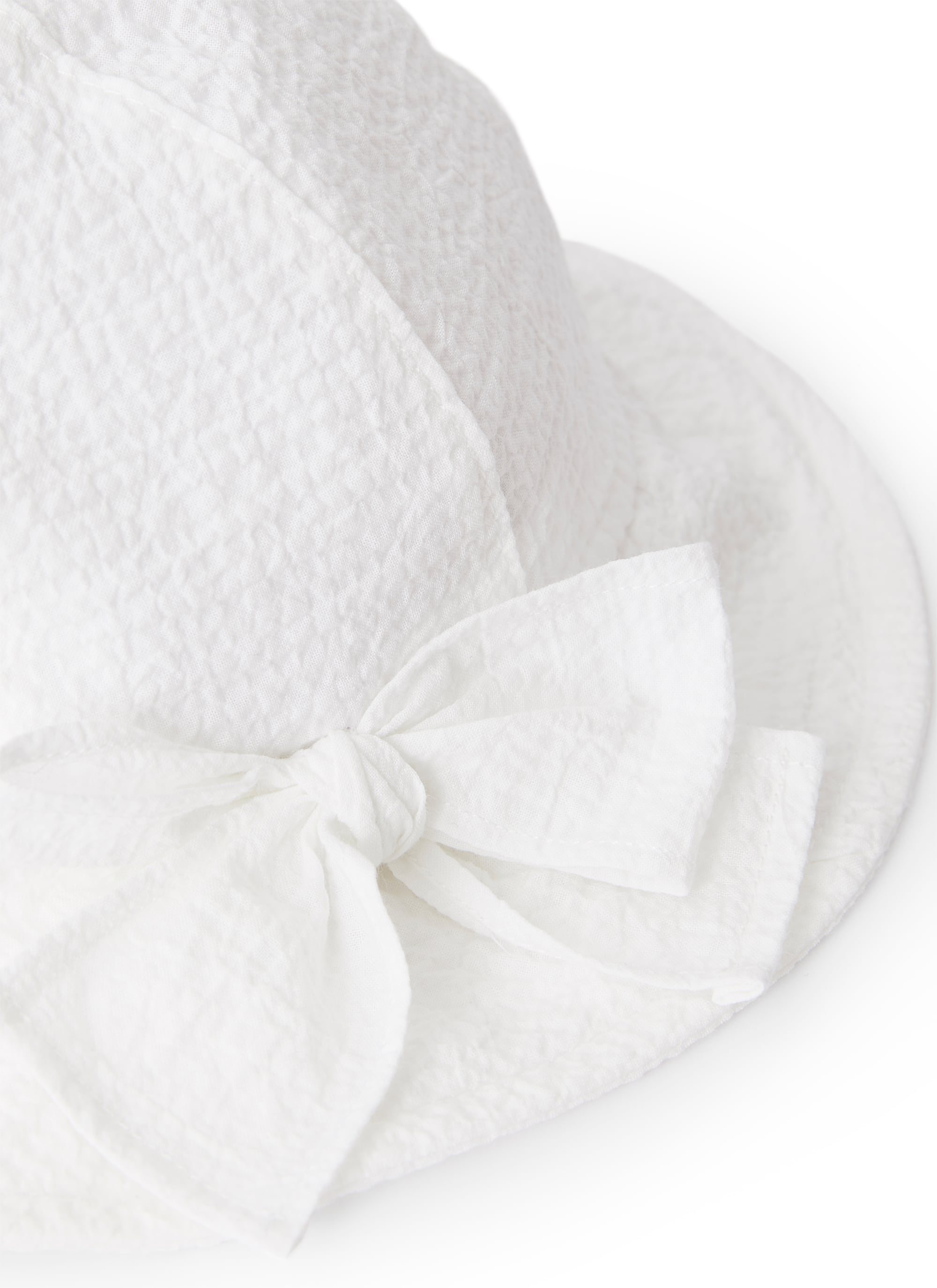 Cappello in cotone goffrato bianco