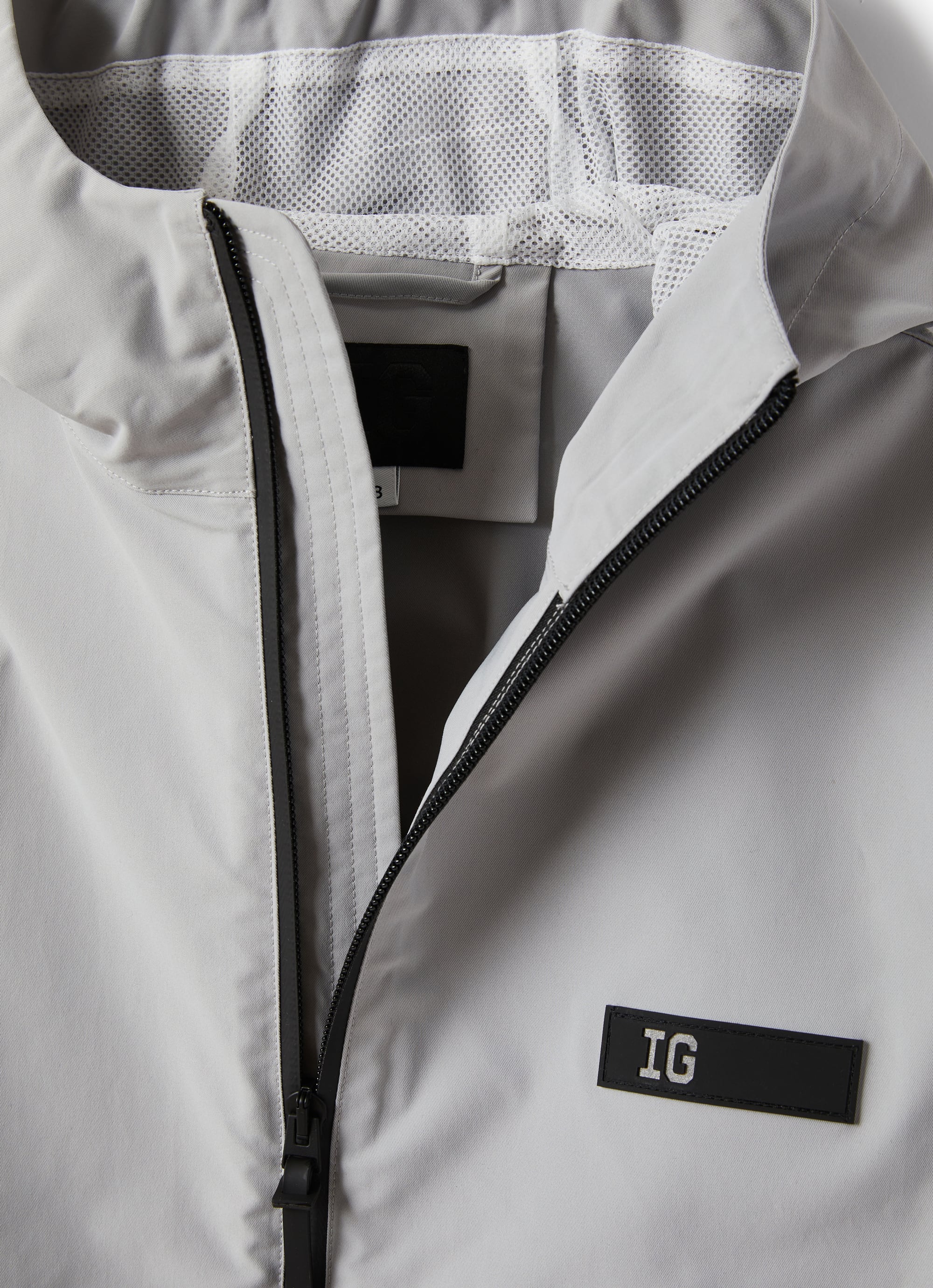 Giacca con zip in tessuto tecnico