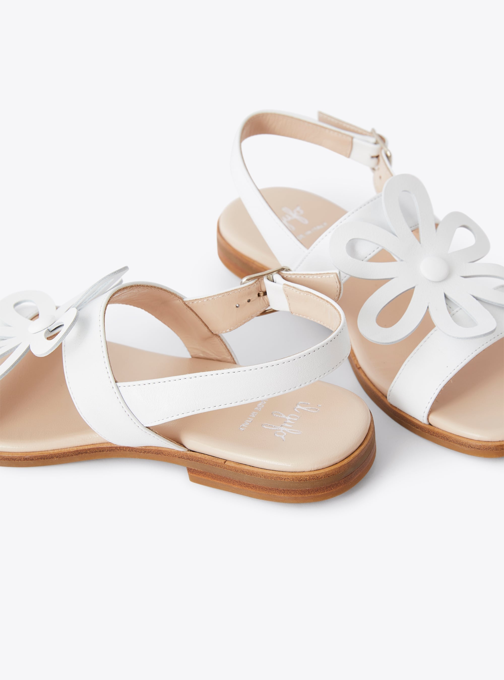 Leather strappy sandals - White