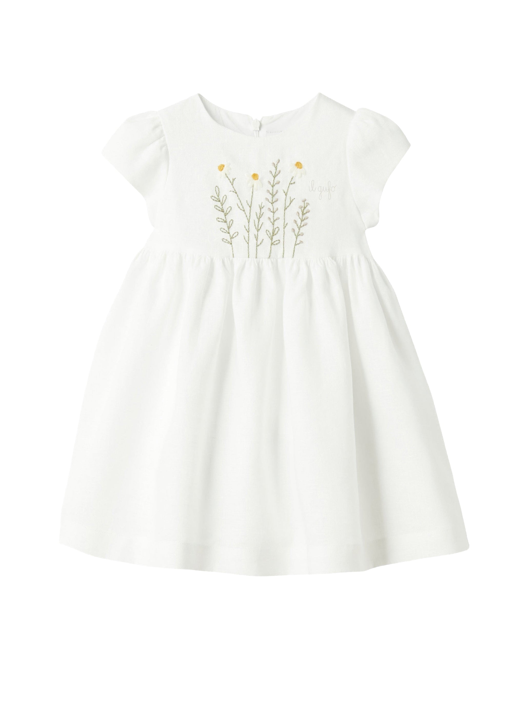 Linen dress with embroidery
