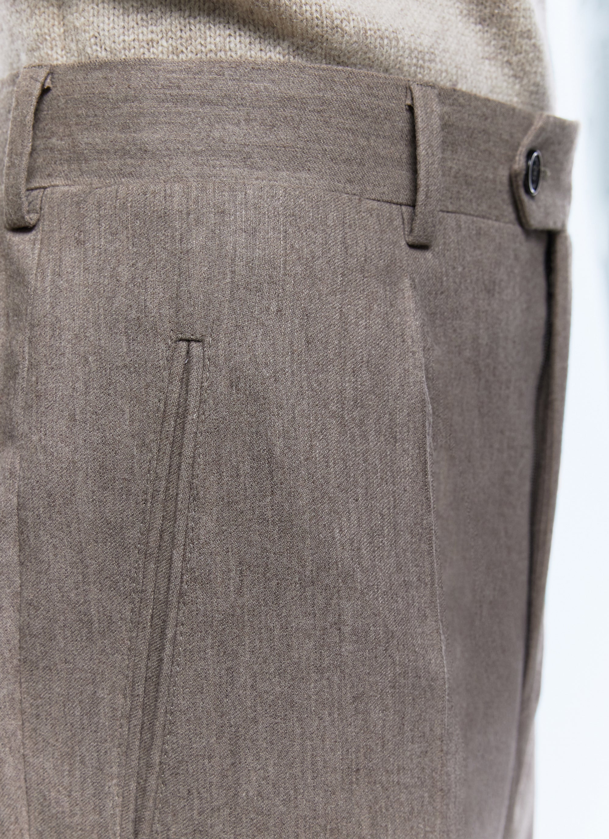 Pantalon droit en flanelle de laine - Taupe