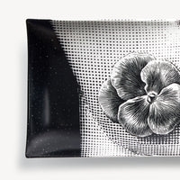 Tema e Variazioni tray no. 137 in porcelain - Black & White