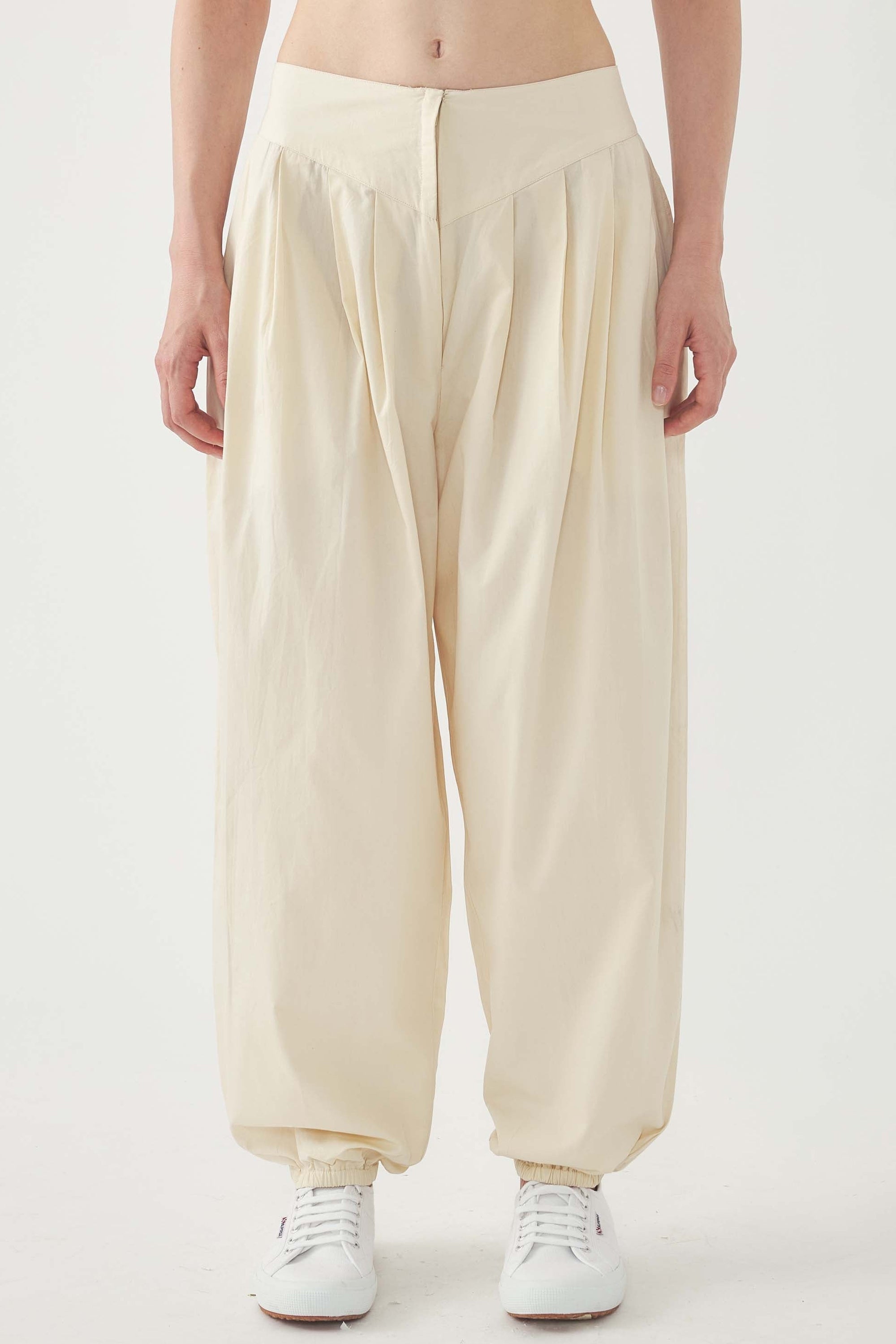 DARK CREAM PAM SAROUEL