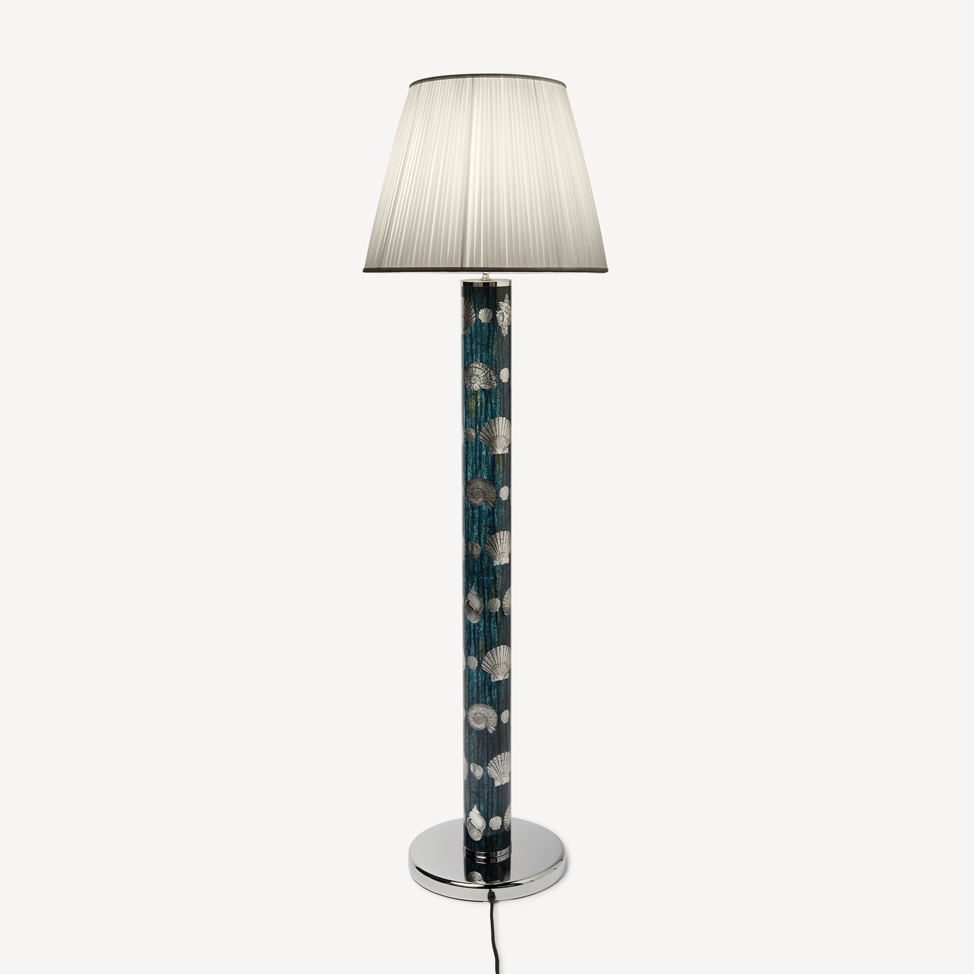 Conical pleated shade and floor lamp base - Warm white