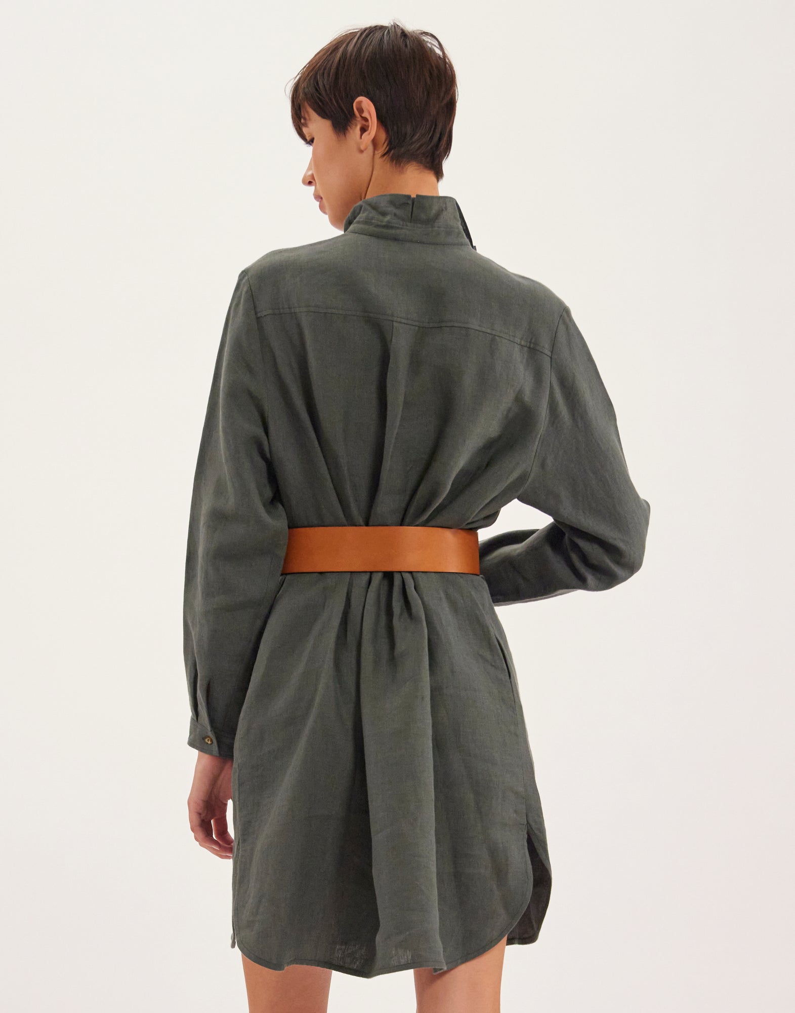 23qty NEW  / Ceinture Paulette en cuir -  Camel