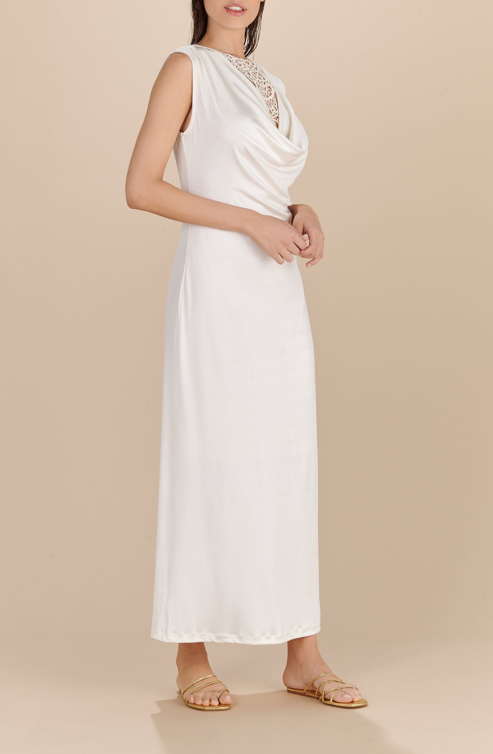 Robe longue col bénitier Reanne - Nacre