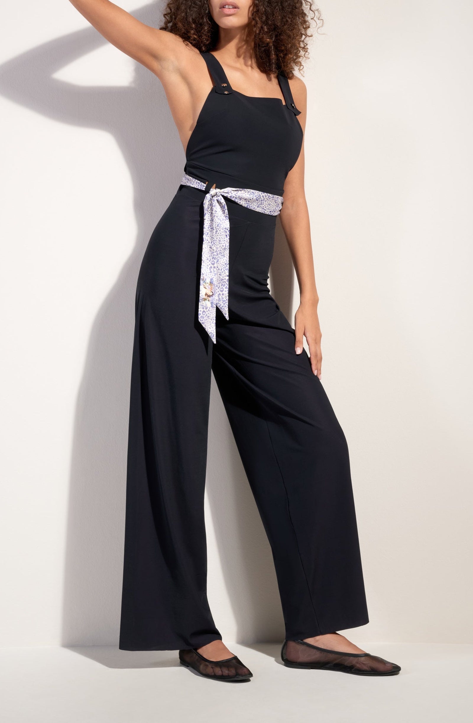 Cira jumpsuit with straps - Black