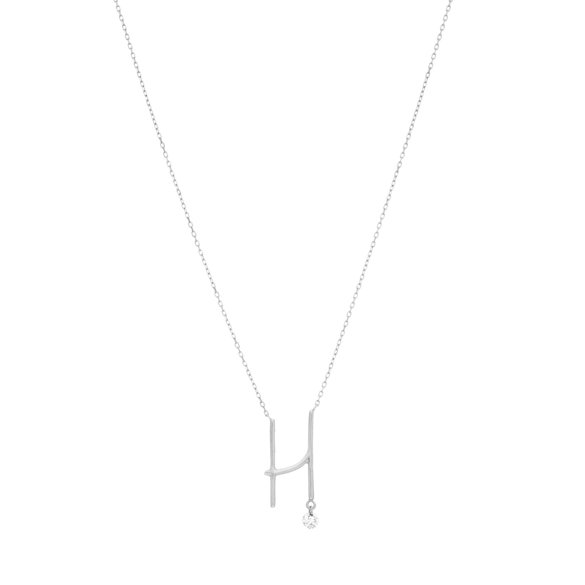 1qty RELIQUAT 450€/ QTY IN : 1-QTY OUT : 0- ST : 0% // Collier lettre H majuscule-Blanc