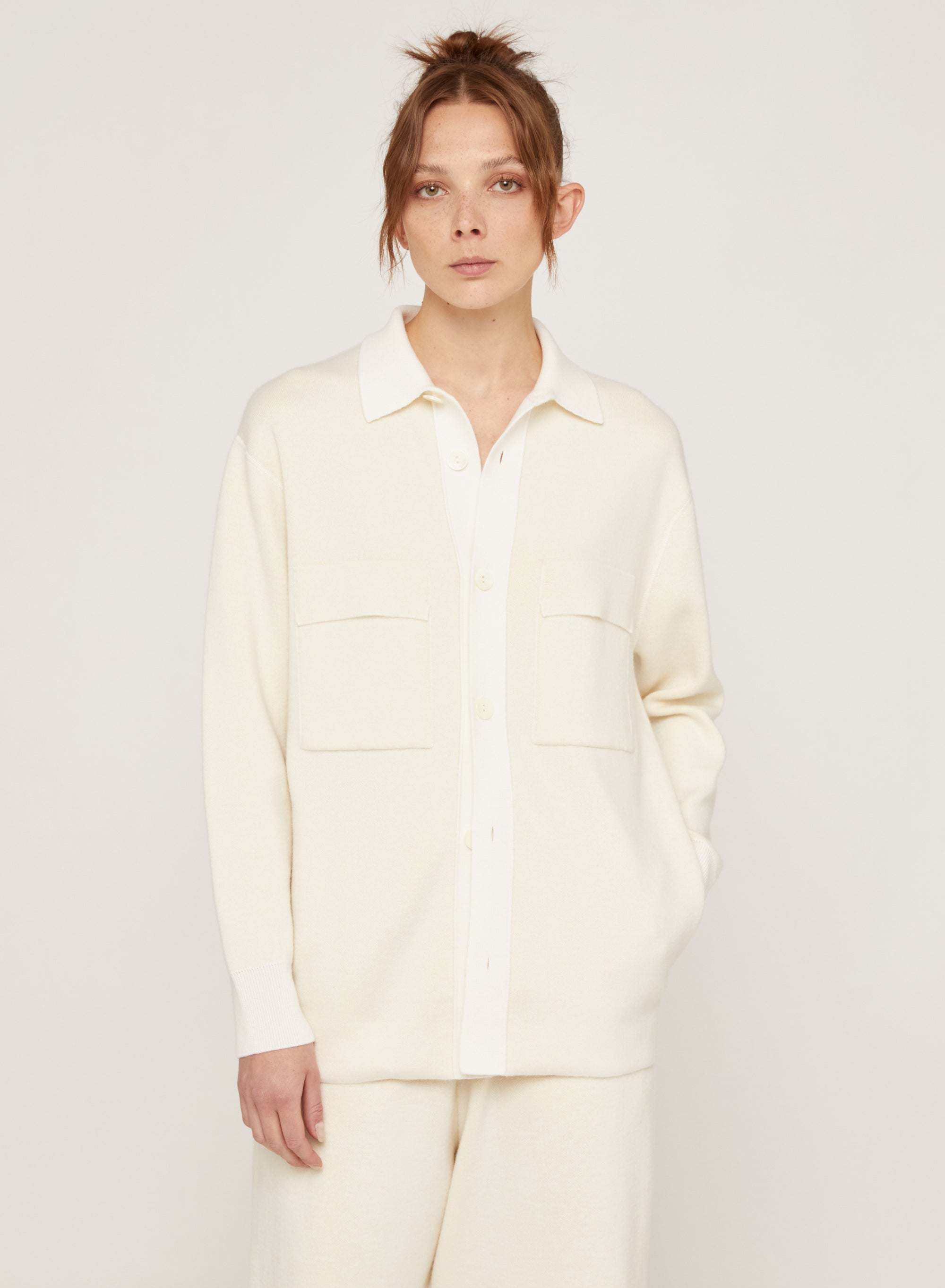 Lana_2QTY // Chemise à poches et poignets côtelés en laine - Lana