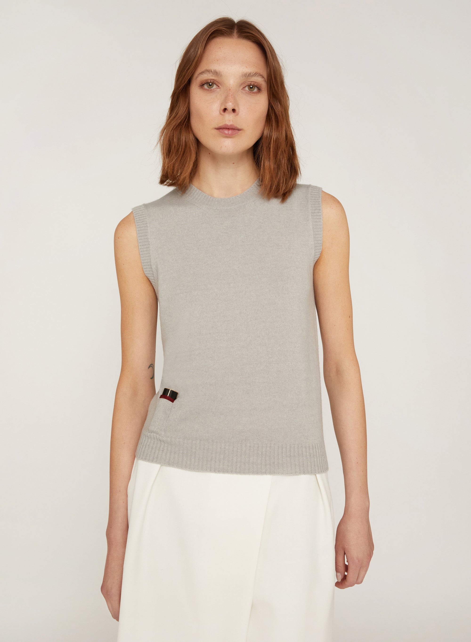 Sleeveless round-neck wool jumper - Work Blue