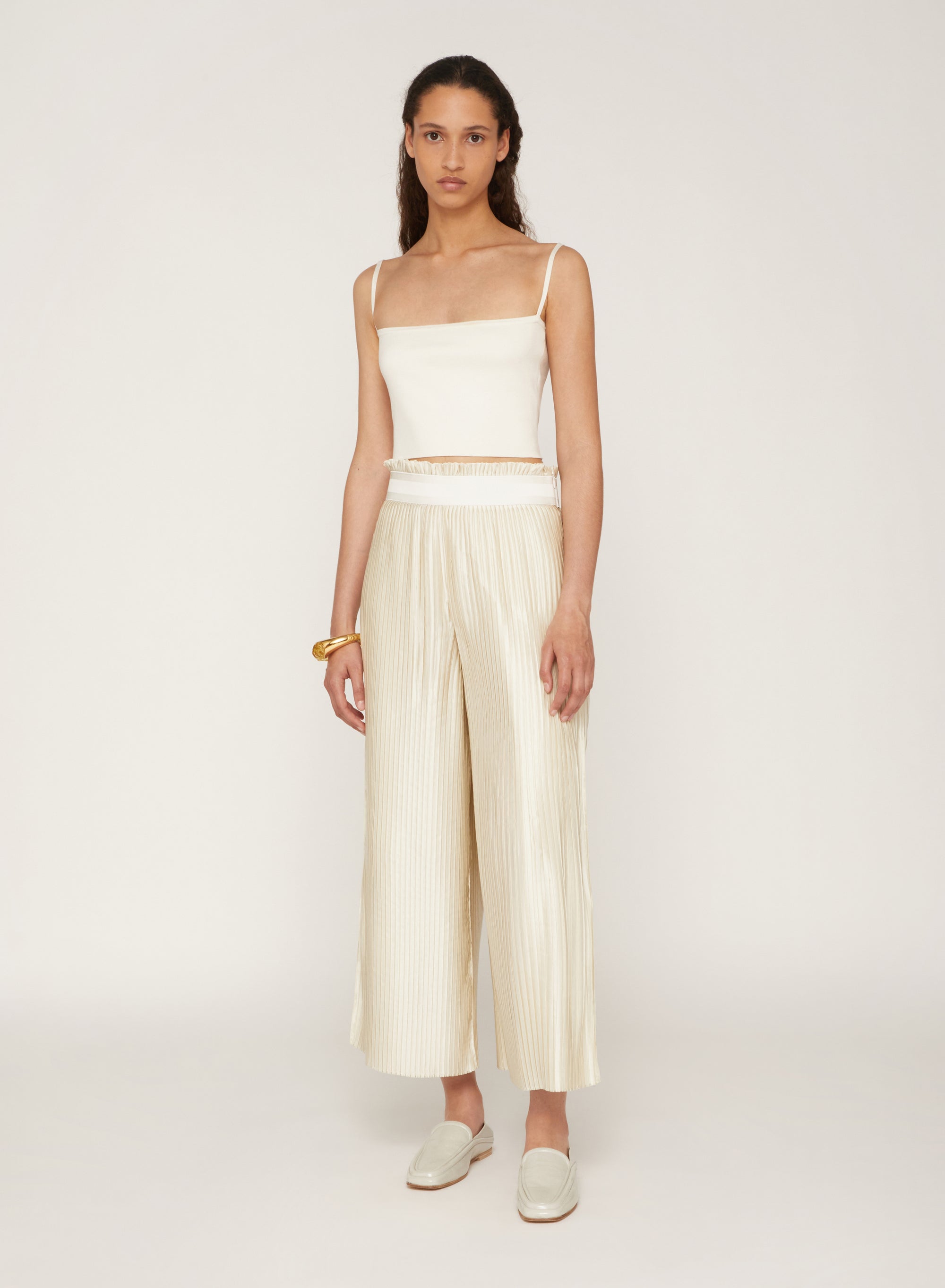 Ice_1QTY // Pantalon palazzo court plissé en soie - Ice