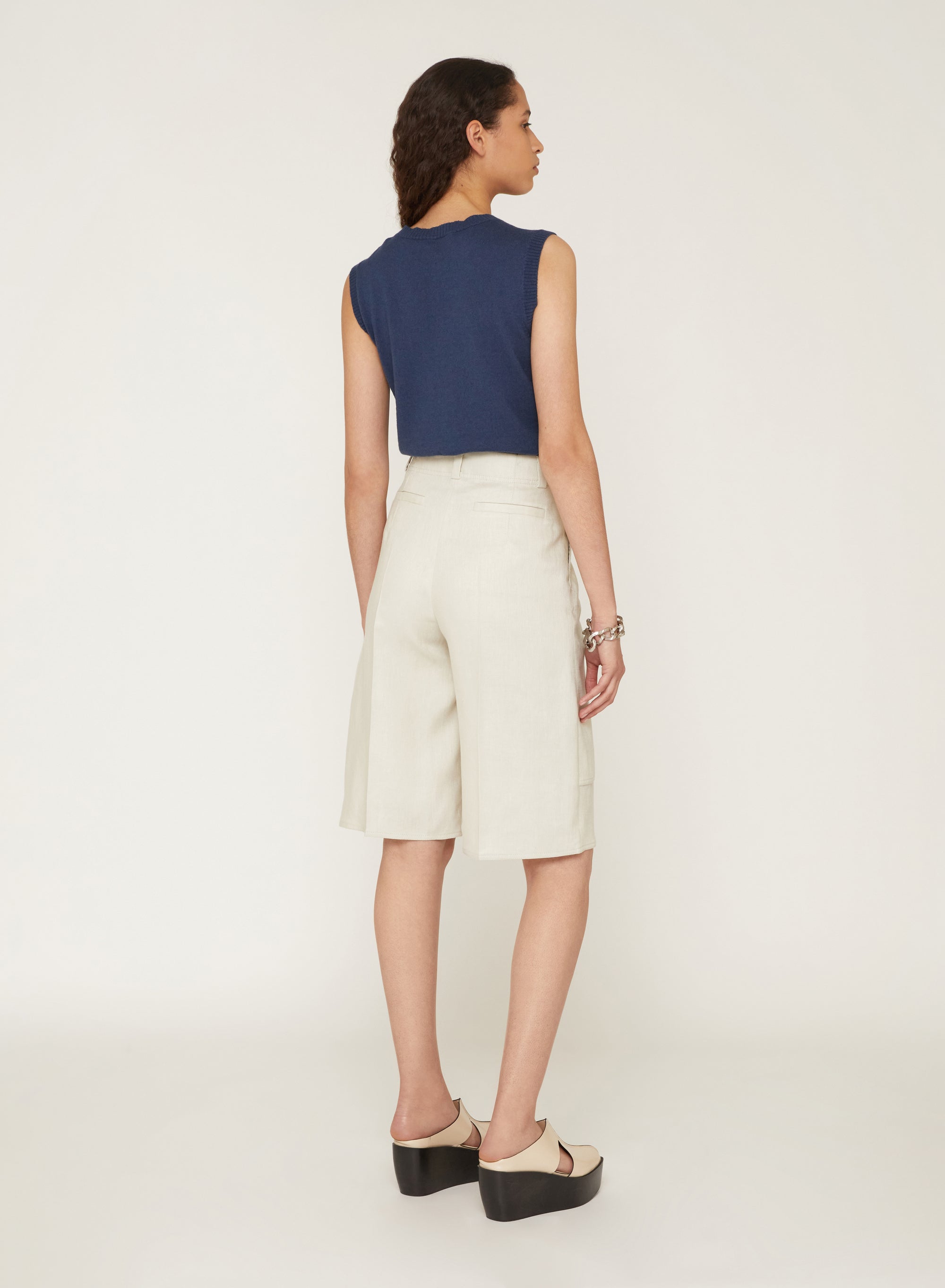 Ice_1QTY // Bermuda à empiècement en lin - Ice