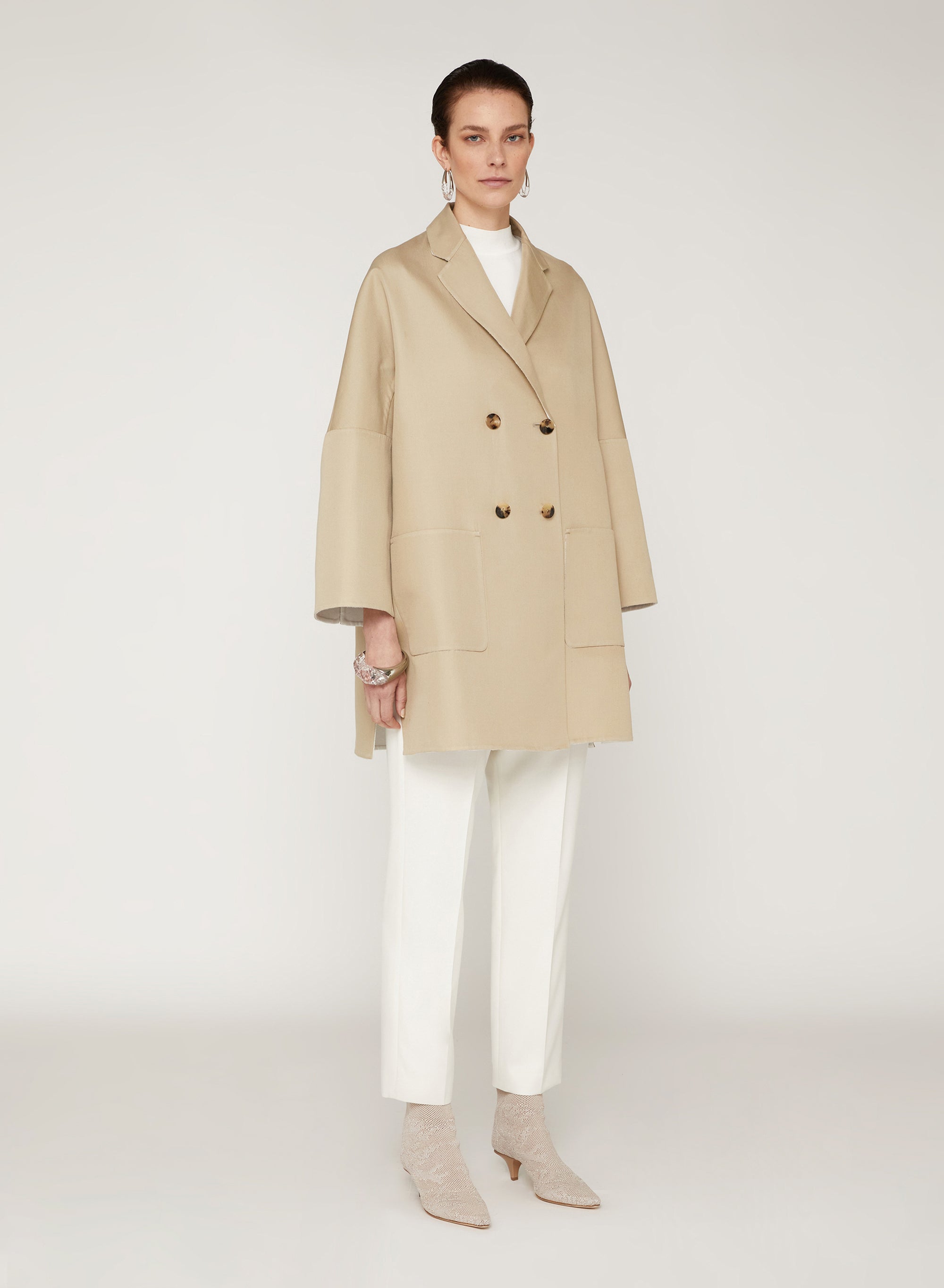 Safari_2QTY // Manteau ample et croisé à boutons - Safari