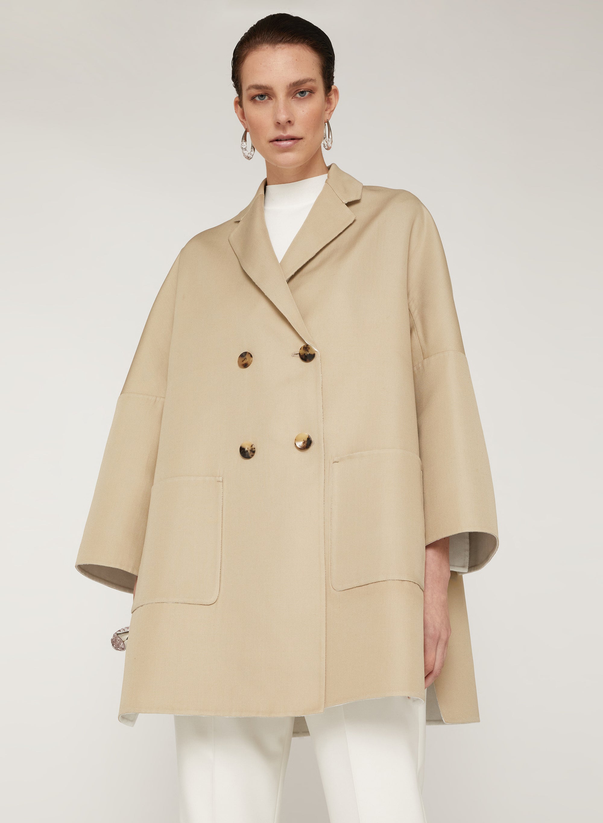 Safari_2QTY // Manteau ample et croisé à boutons - Safari