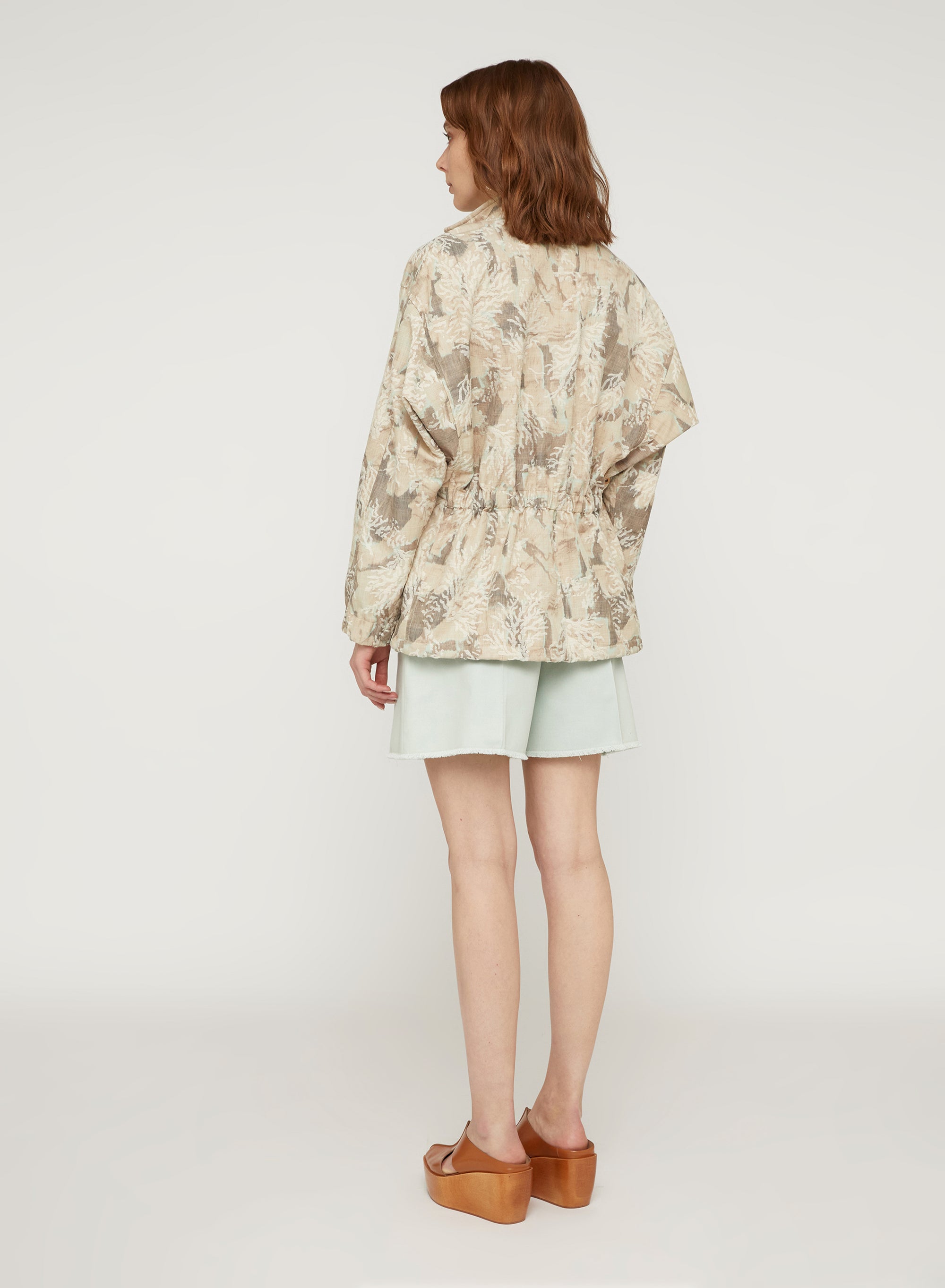 Mou_1QTY // Veste saharienne à motif abstrait - Mou