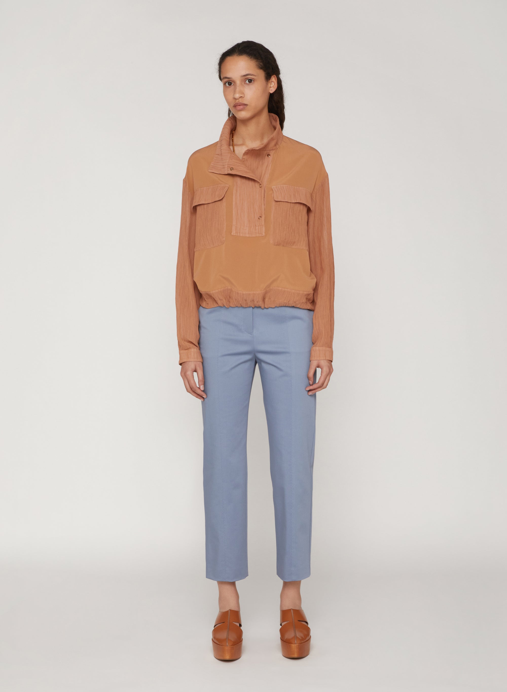 Lion_1QTY // Blouse à empiècements froissés en soie - Lion