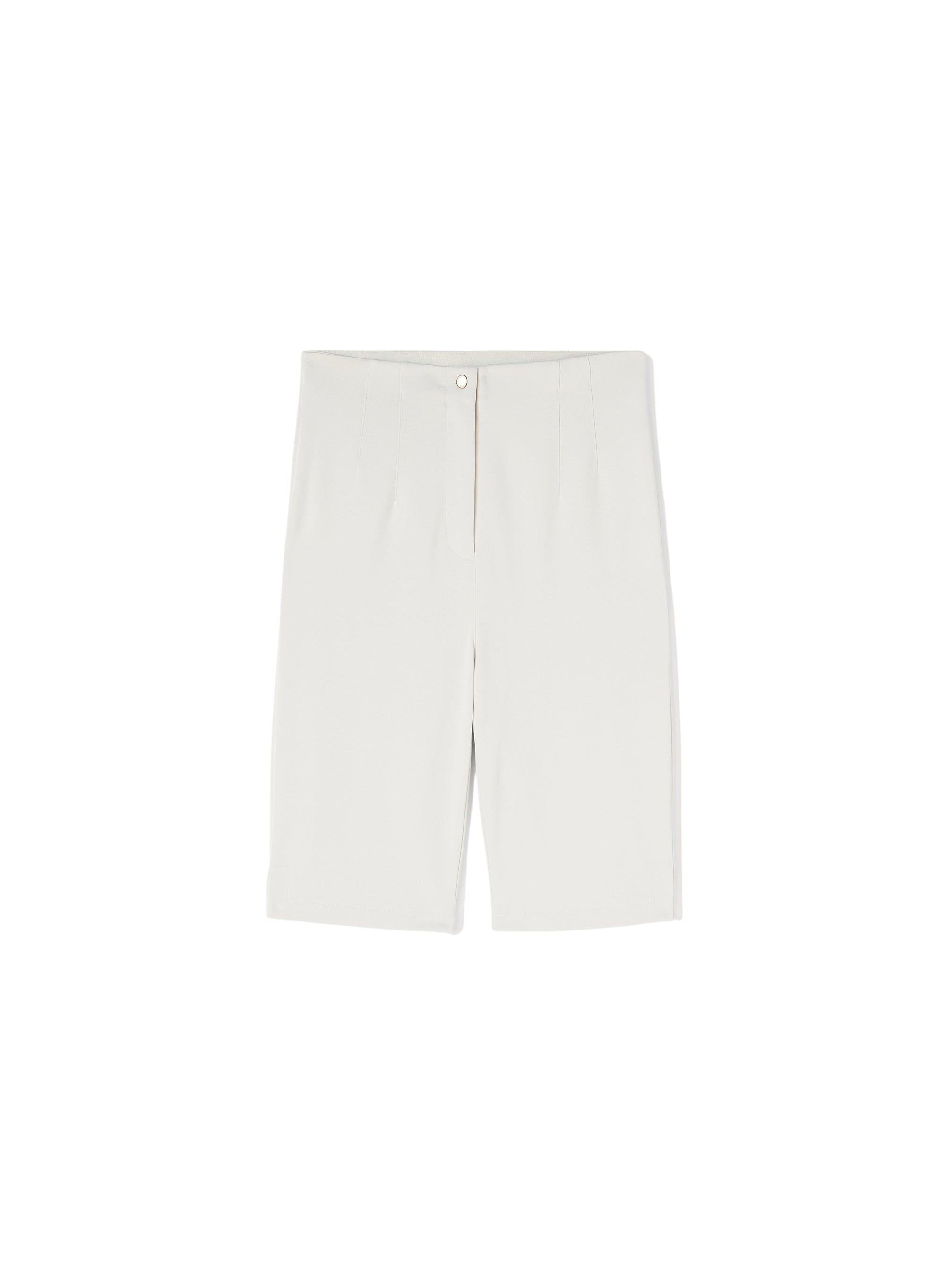 Chalk_3QTY // Short ajusté et structurée - Chalk