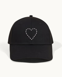 NOIR / NEW / QTY : 39 / Casquette à Visière Courbée Cœur - Noir