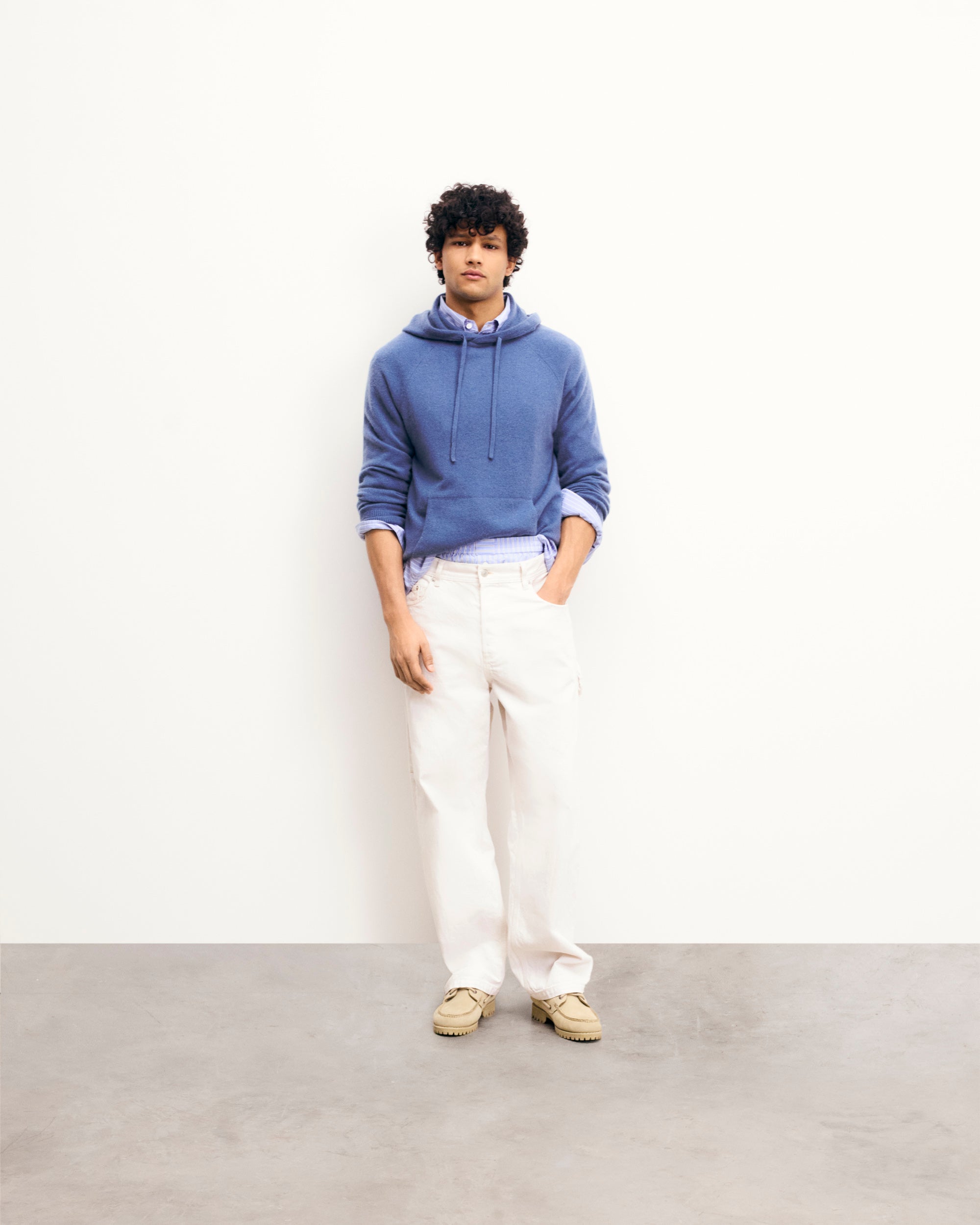 STORM BLUE / NEW / QTY : 4 / Pull Hoodie - Storm Blue