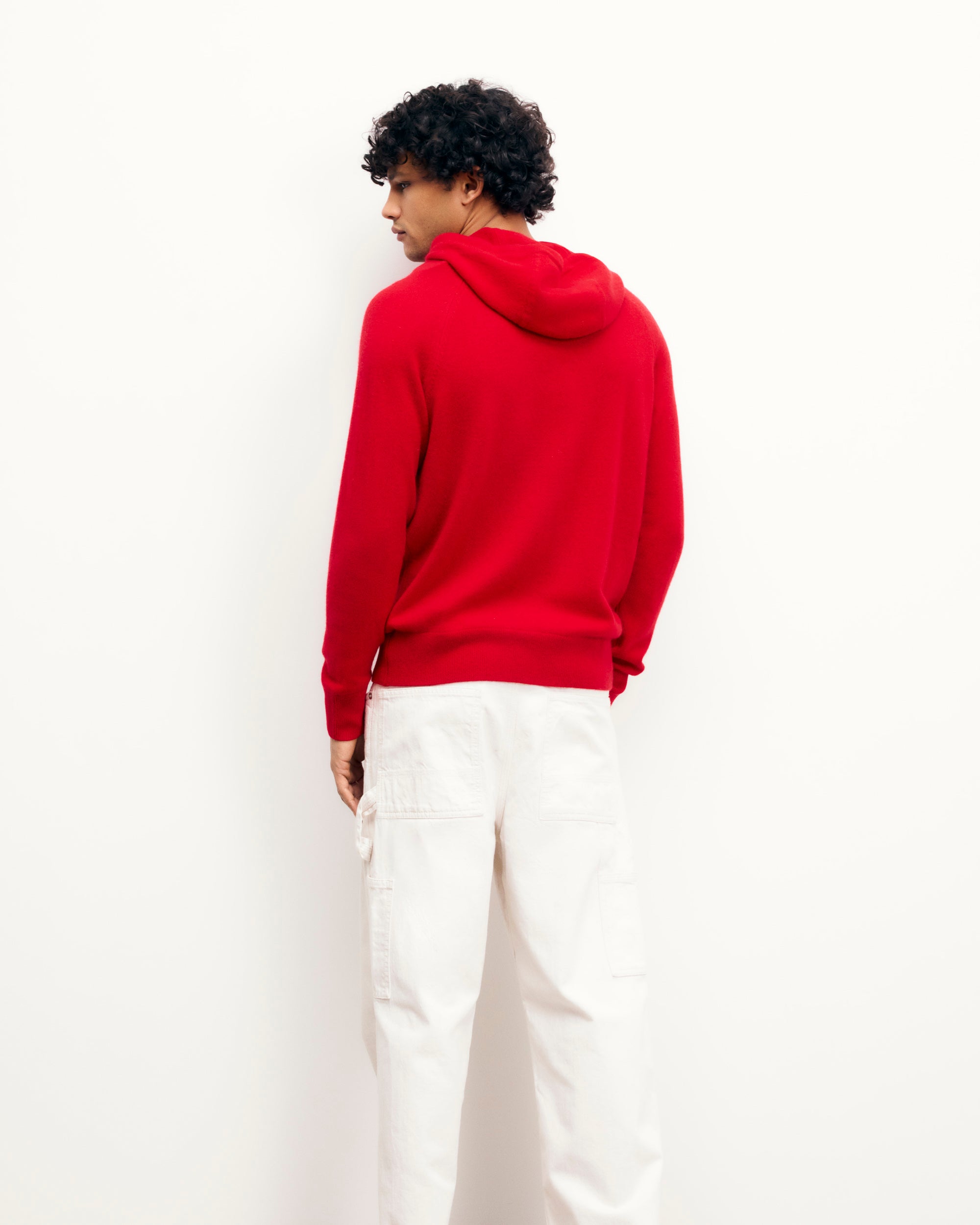 PASSION RED / NEW / QTY : 12 / Pull Hoodie - Passion Red