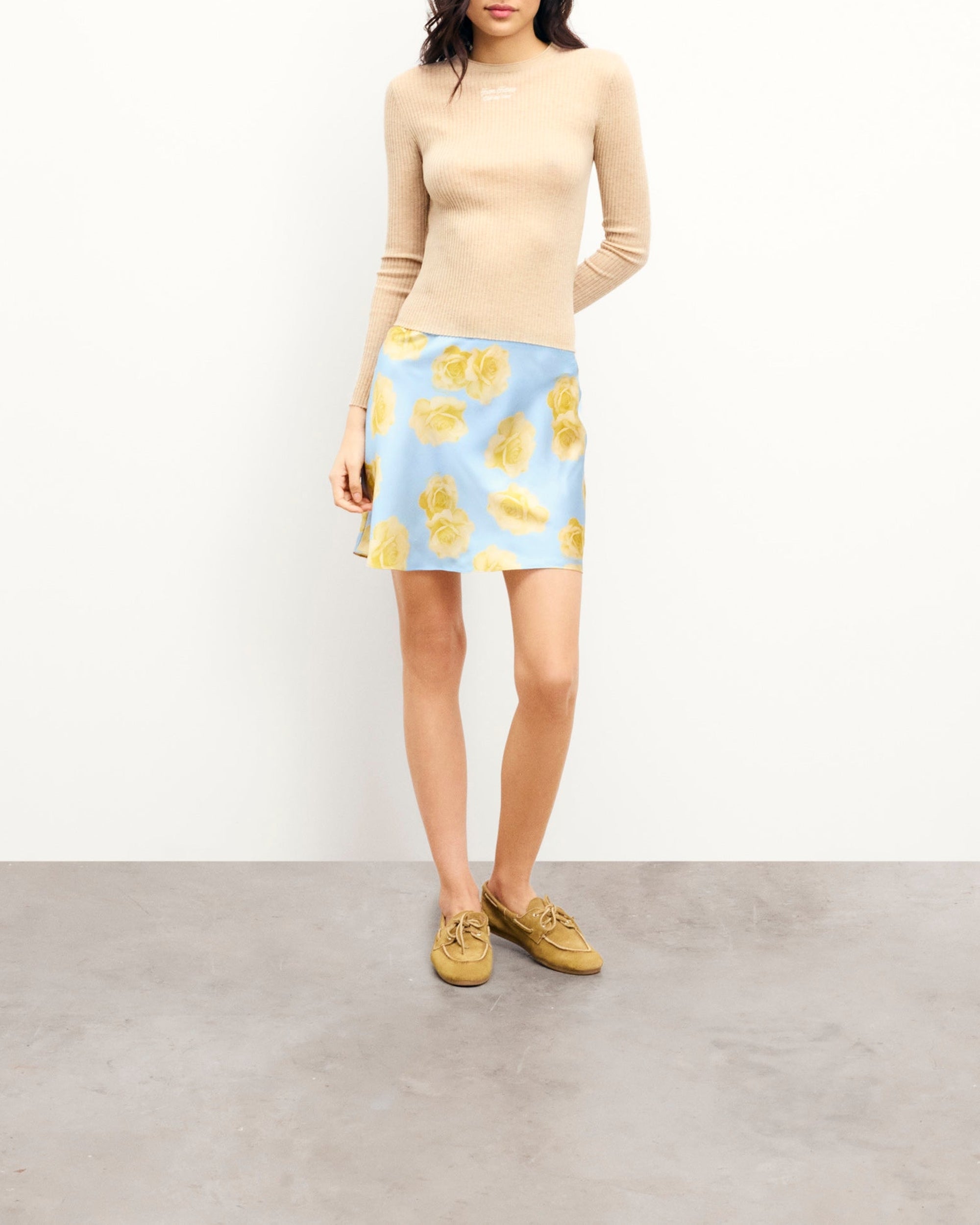 Lenny skirt in silk - Sky Garden