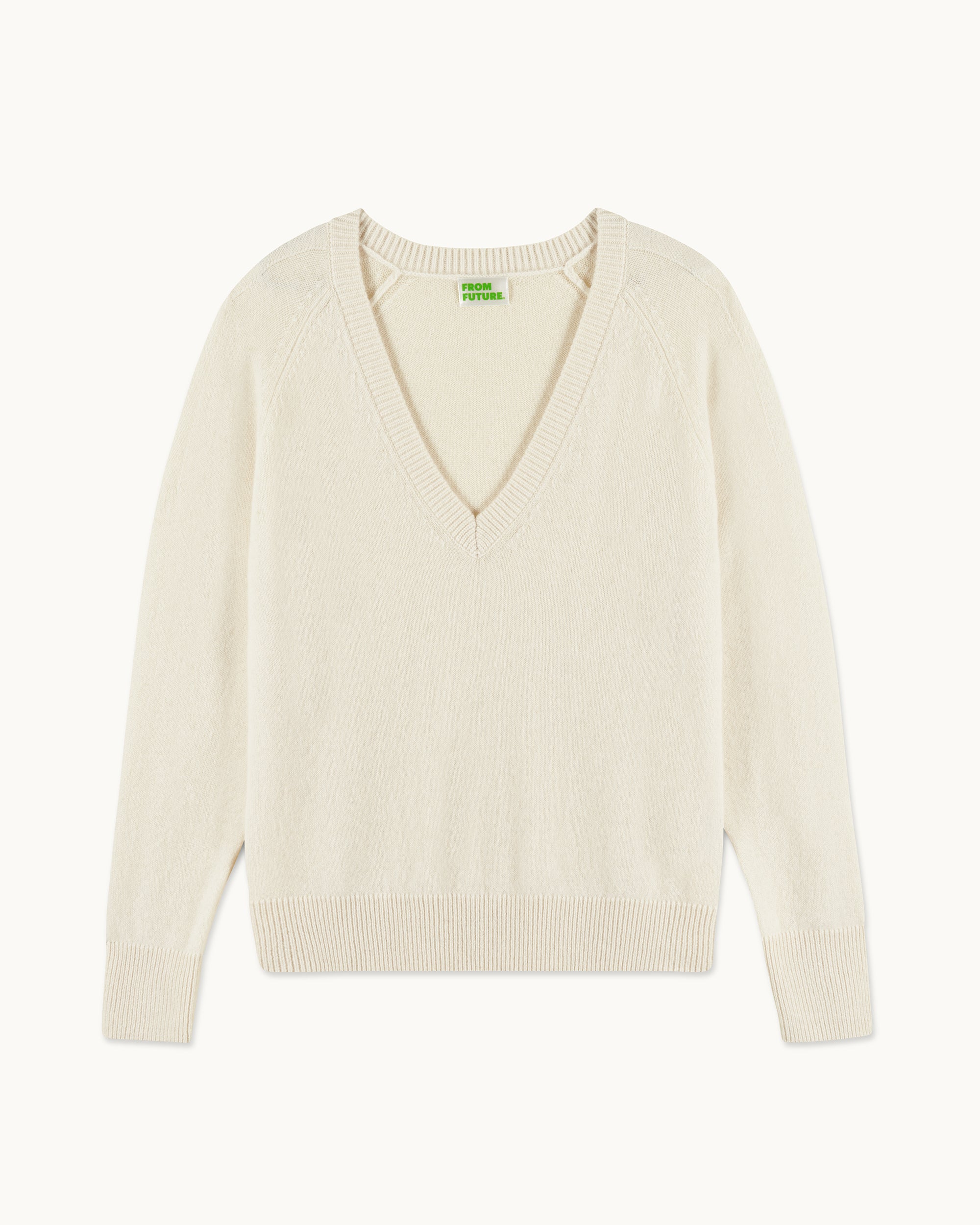 ECRU / NEW / QTY : 10 / Pull Col V Oversize - Ecru