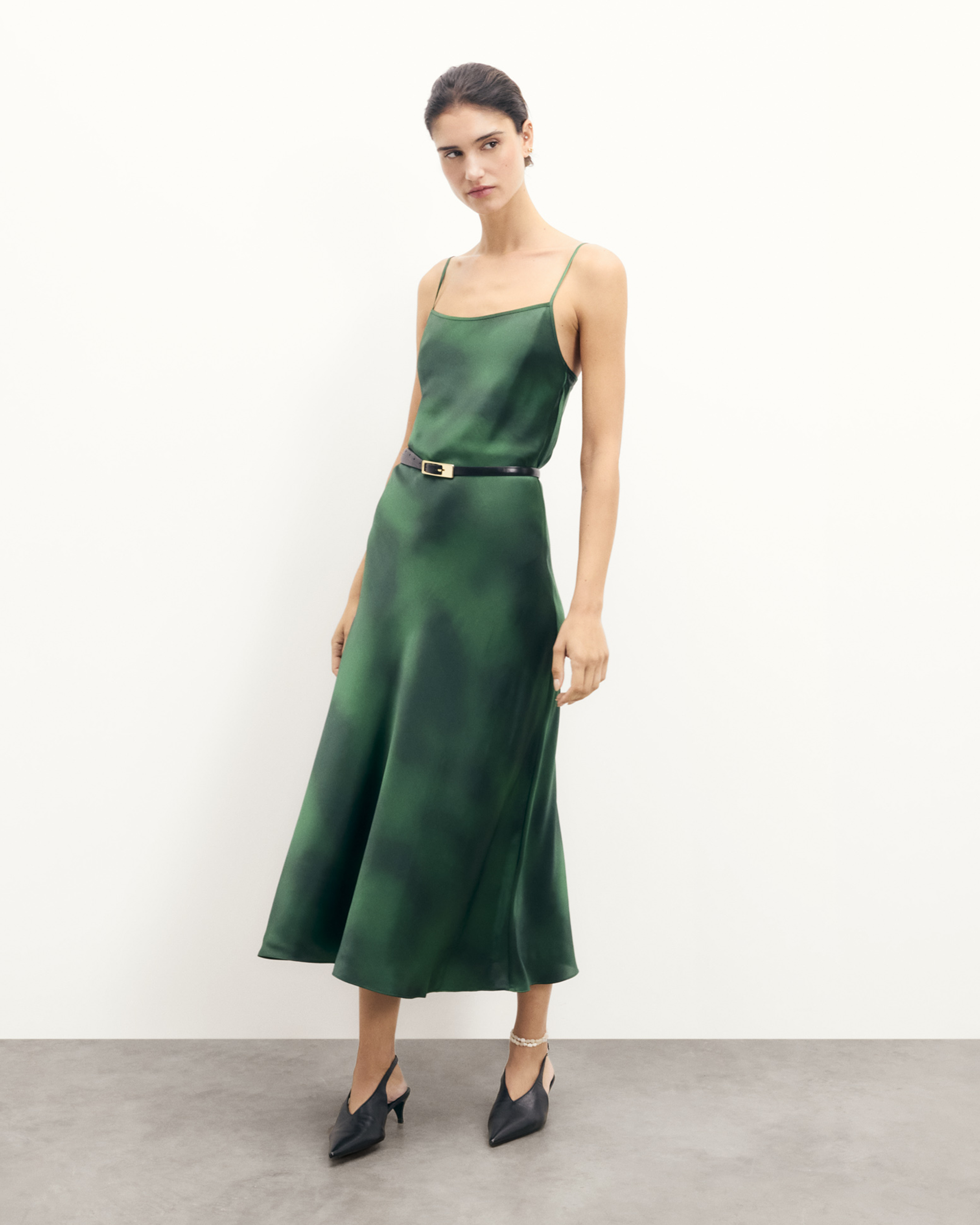 BLURRY GARDEN / NEW / QTY : 8 / Robe Longue Bretelles Gisele - Blurry Garden