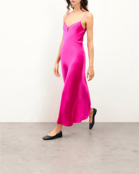 Robe longue à bretelles Giulia en soie - Tropical Raspberry