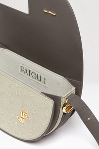 Le Patou en jacquard de coton bio et cuir - Medallion