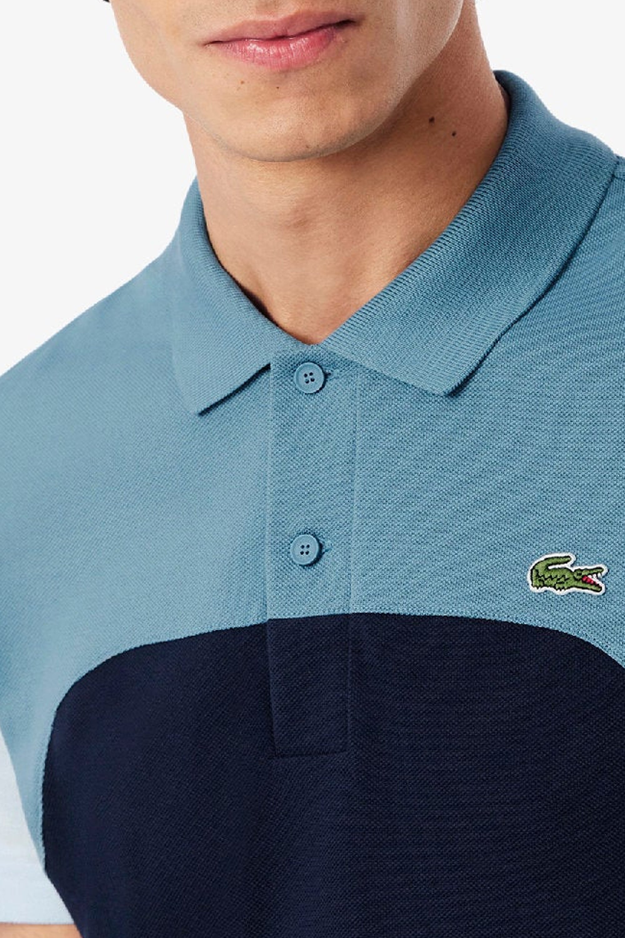 Polo coupe droite L.12.12 à broderie en piqué - Marine & Calcaire